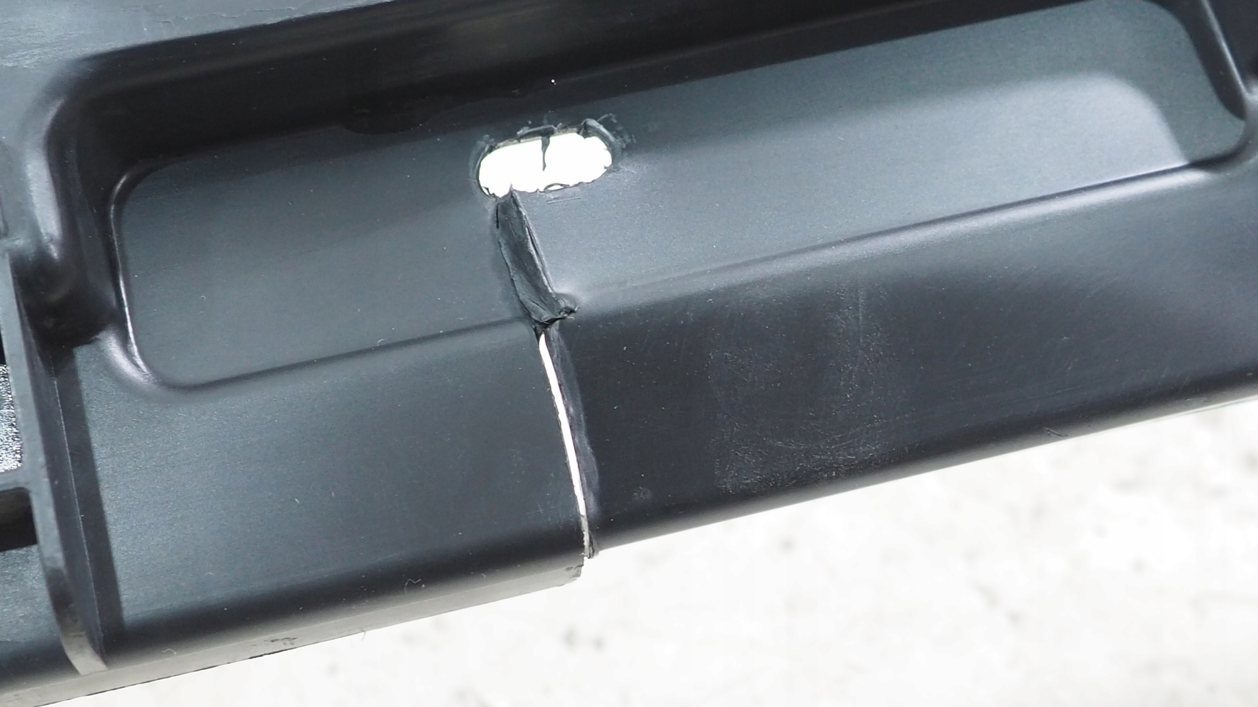 Ford Transit MK8 lift pillar grilla
