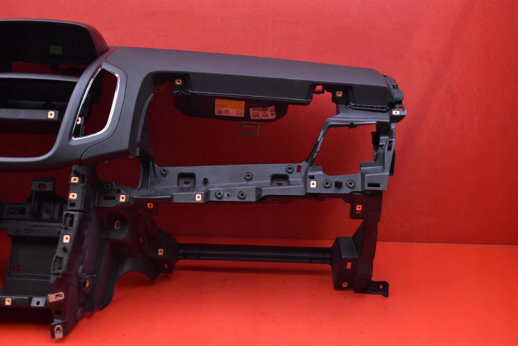 dashboard instrument panel console cockpit airbag EU OPEL ZAFIRA C 12-16
