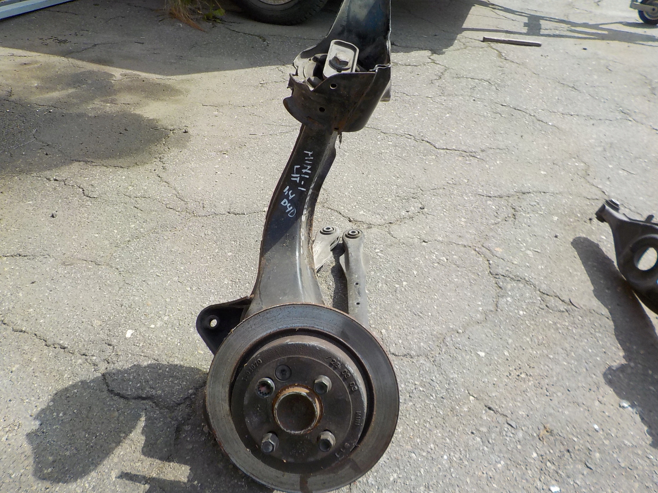 swing arm left rear part mini one R50 1,4 d4d
