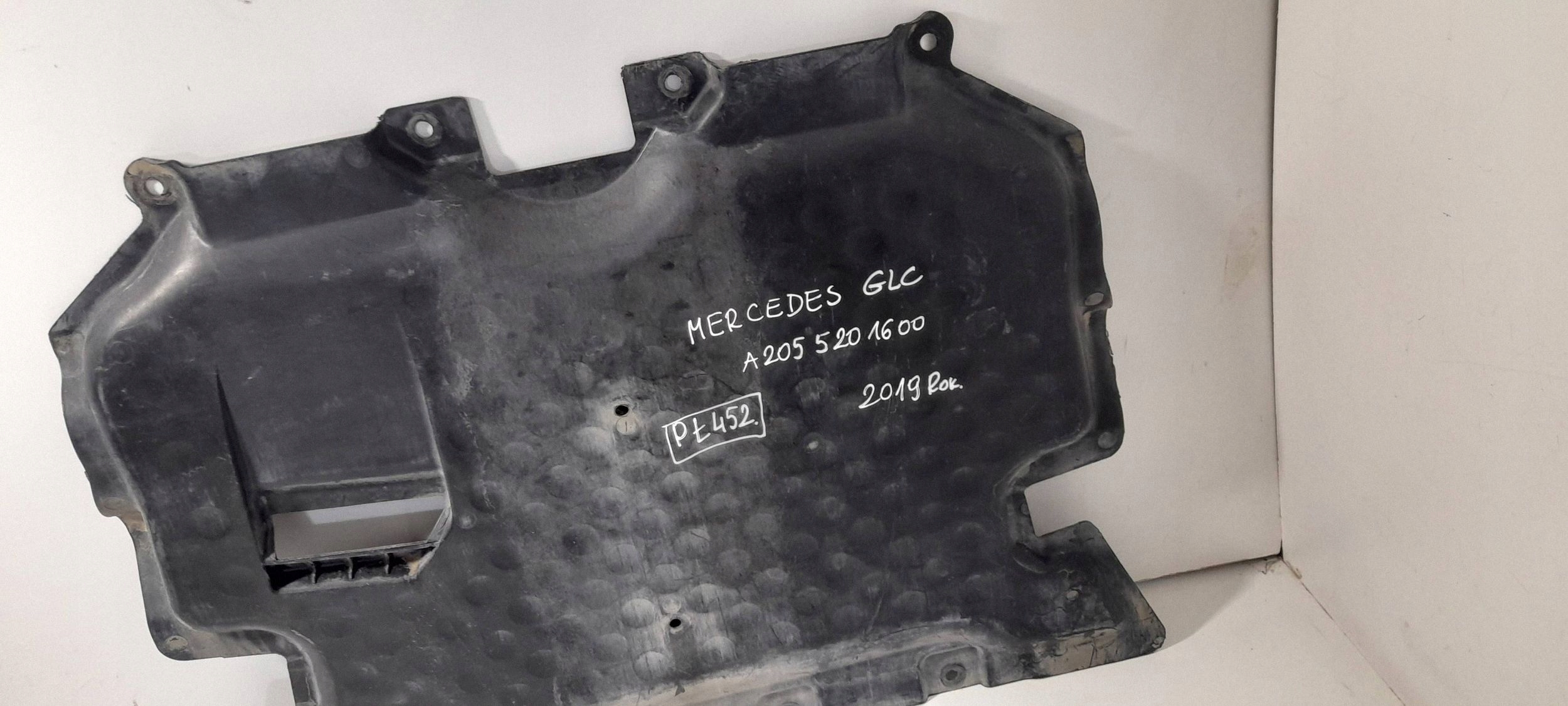 Mercedes-Benz GLC X253 C253 cover below engine A2055201600 (PL452)
