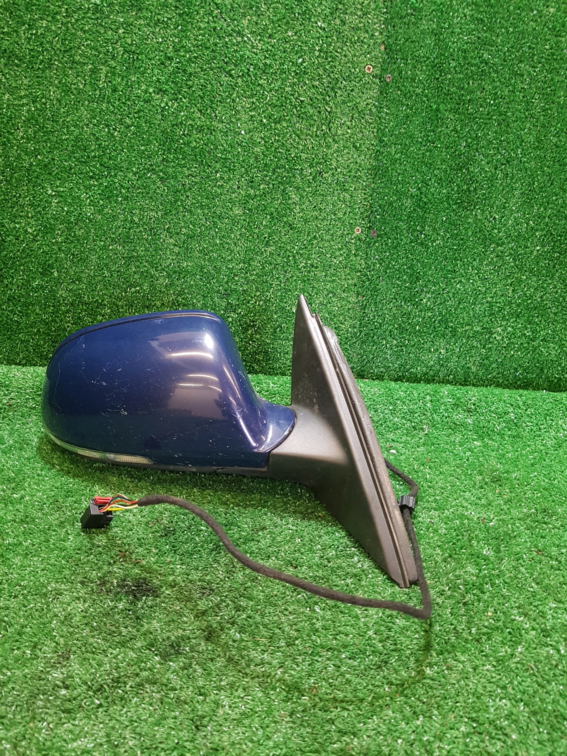 mirror right electrics SKODA SUPERB 2 4711