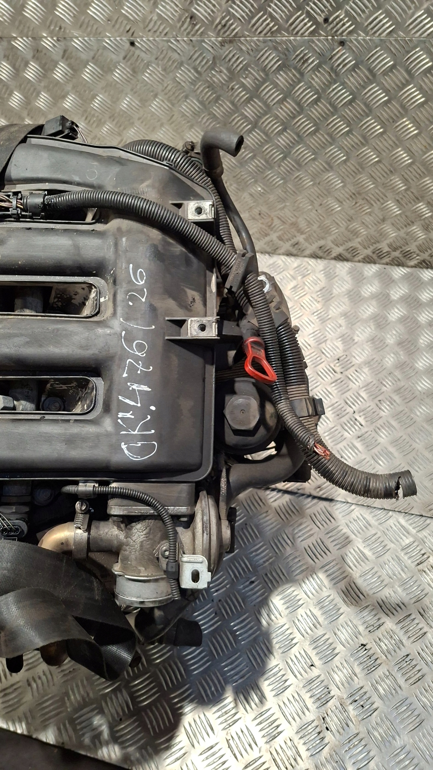 engine pillar Z UKLADEM PALIWOWYM BMW E46 2.0D 150KM