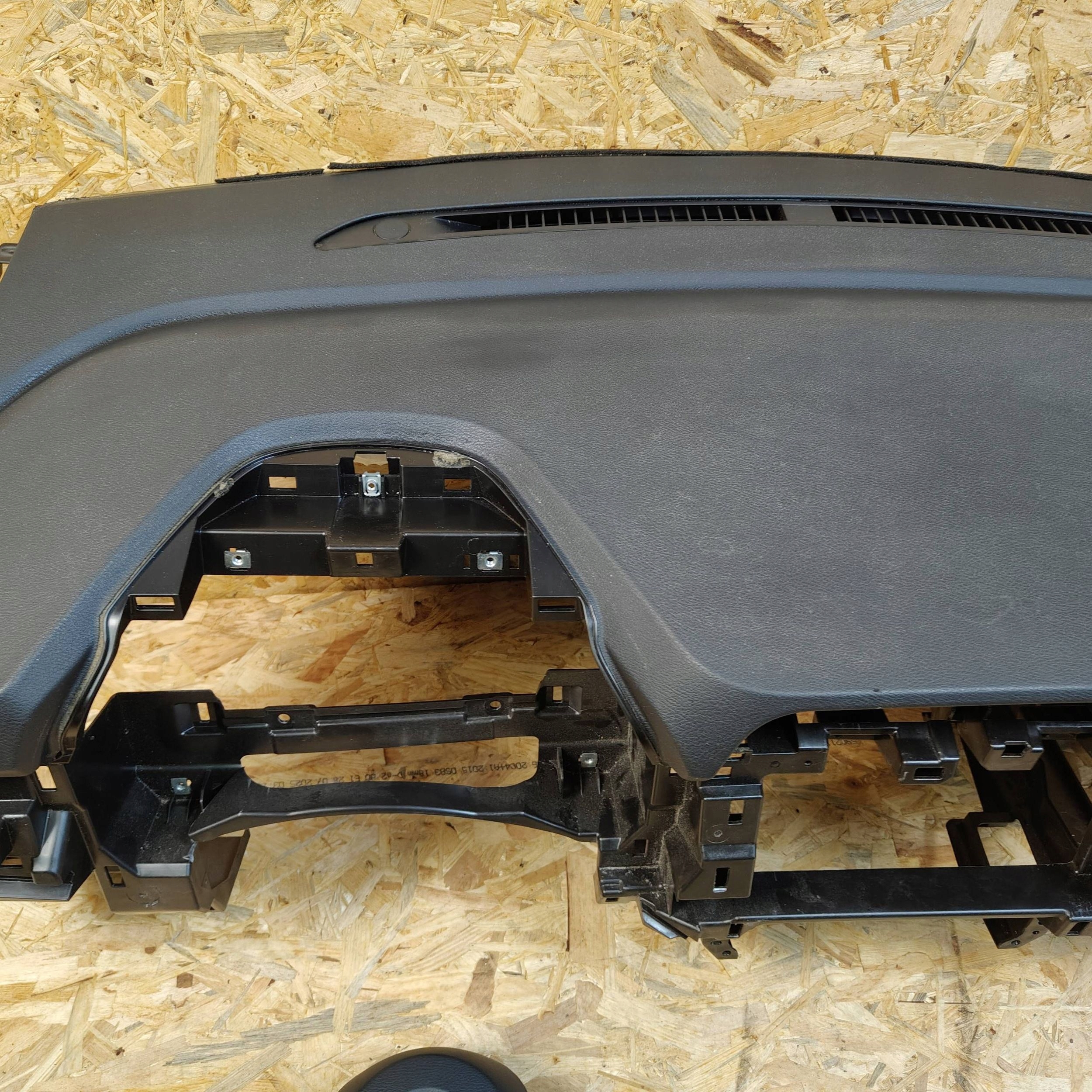 dashboard instrument panel Nissan Micra K14 airbags