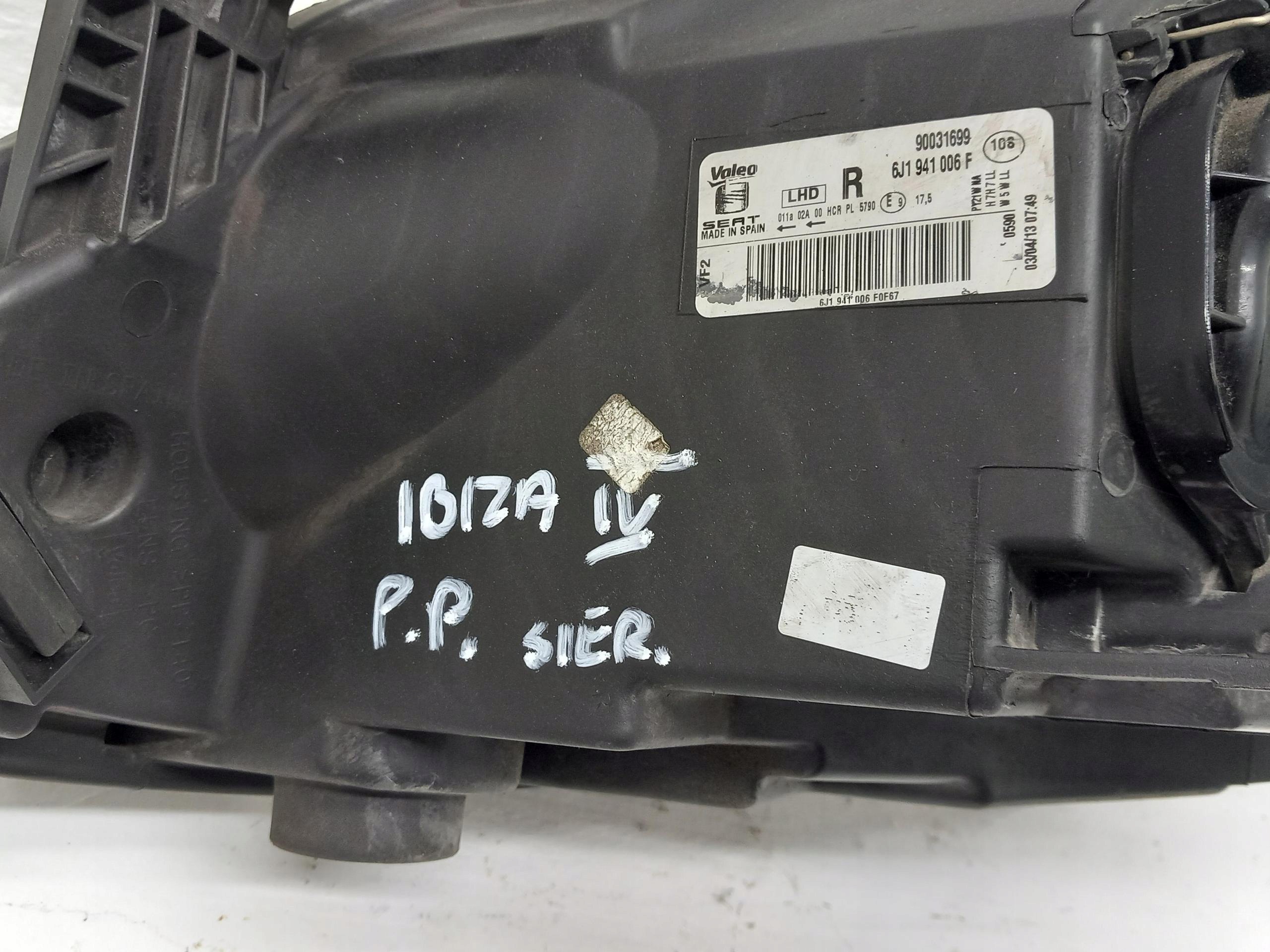 SEAT IBIZA IV 6J LIFT REFLEKTOR light front front right 6J1941006F OEM