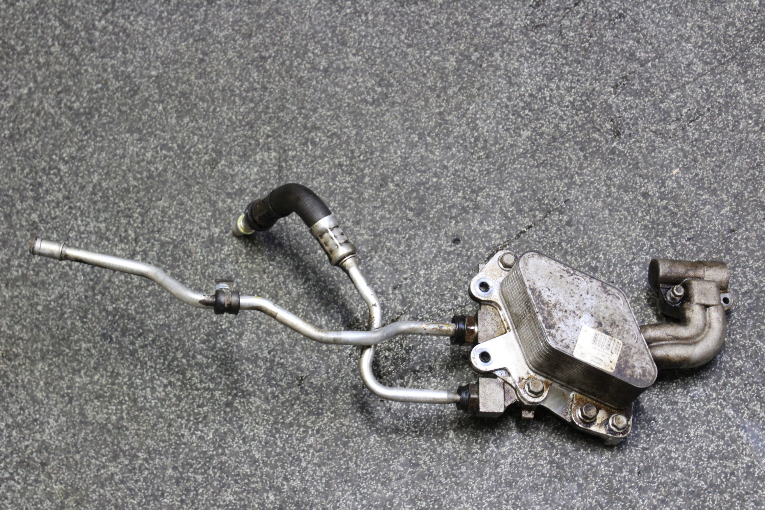 CHEVROLET CAMARO 09-15R 6.2 SS CHŁODNICA OLEJU PRZEWÓD