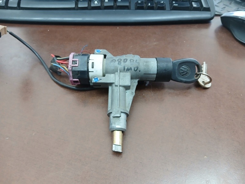 Accensione chiave AUDI 80 B4 8A0905851