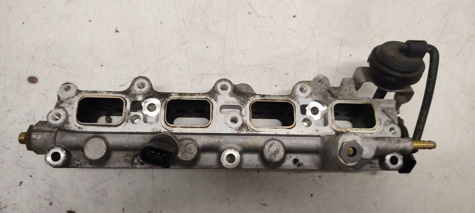 Rampe injection Audi A3 8P LIFT 3D 1,6 FSI