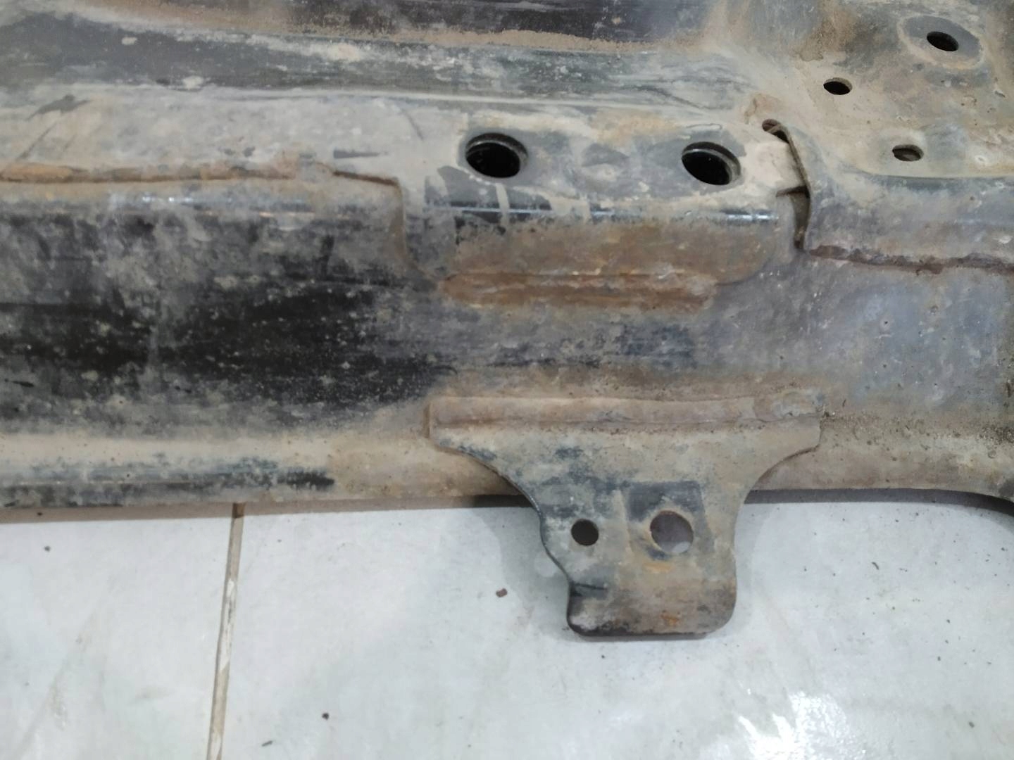 axle beam springing front E18 Toyota Auris II (2012-)
