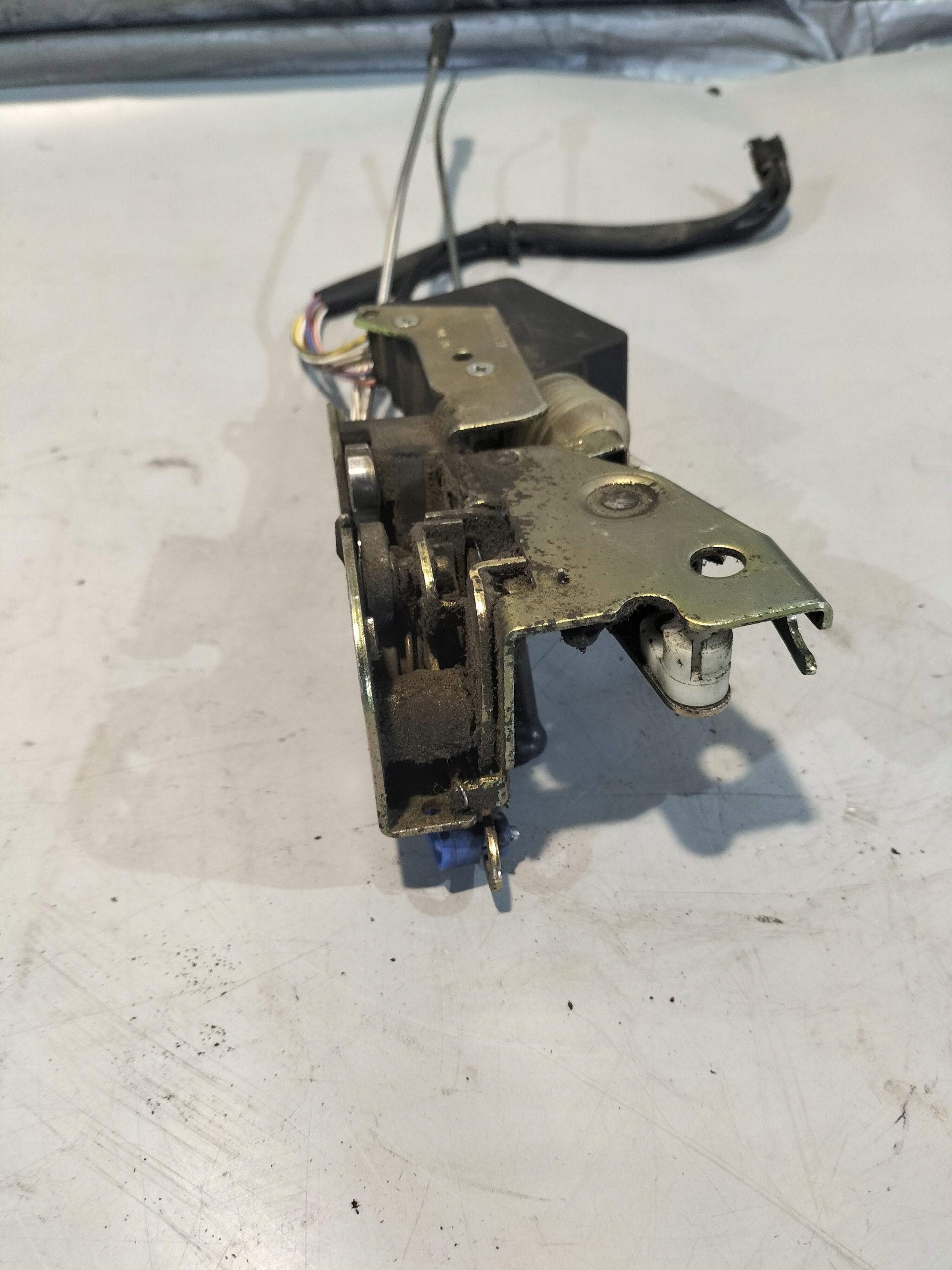 lock door right MAN TGA 26.390