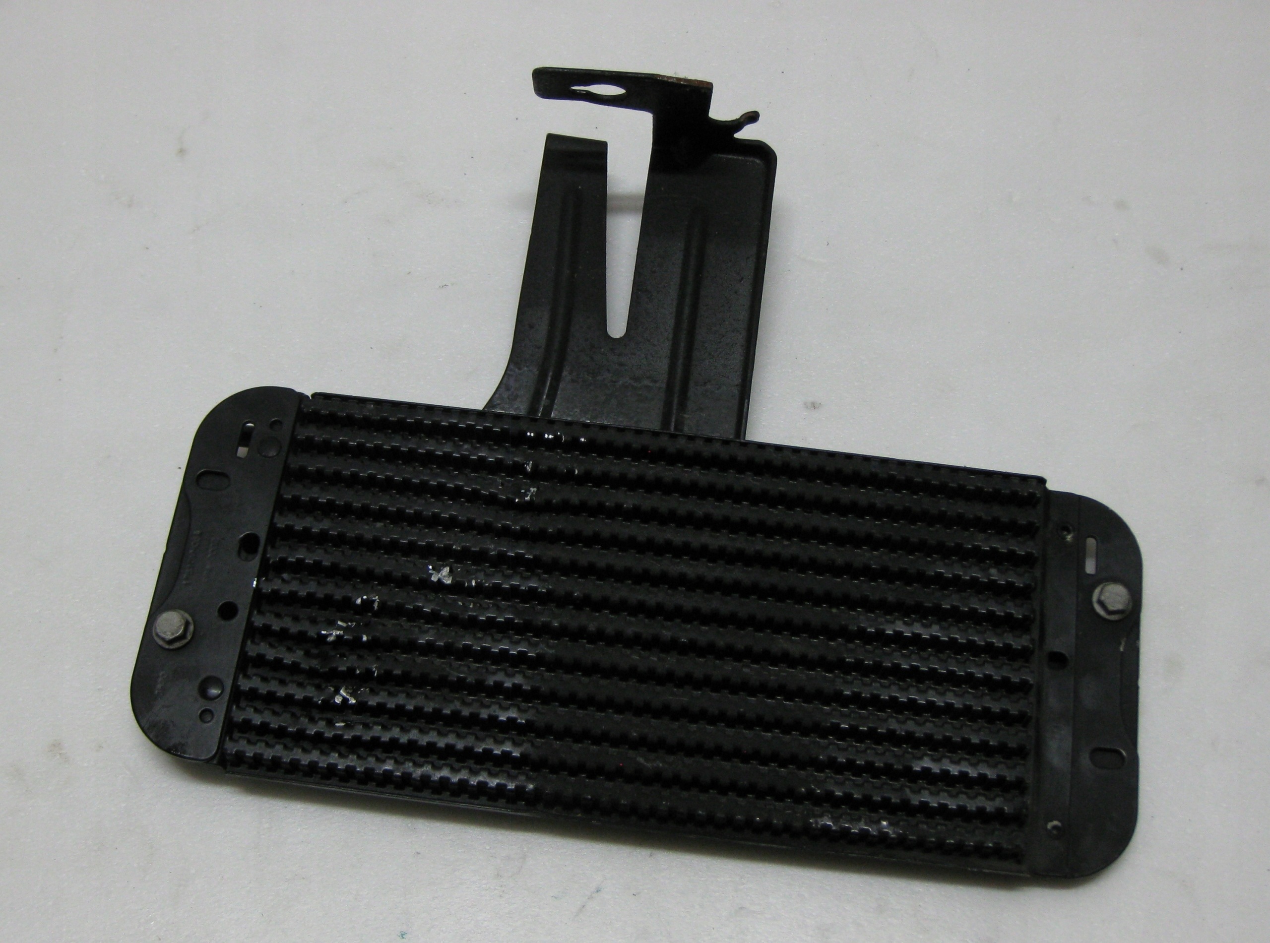 RENAULT MASTER III LIFT radiateur carburant 243561500R