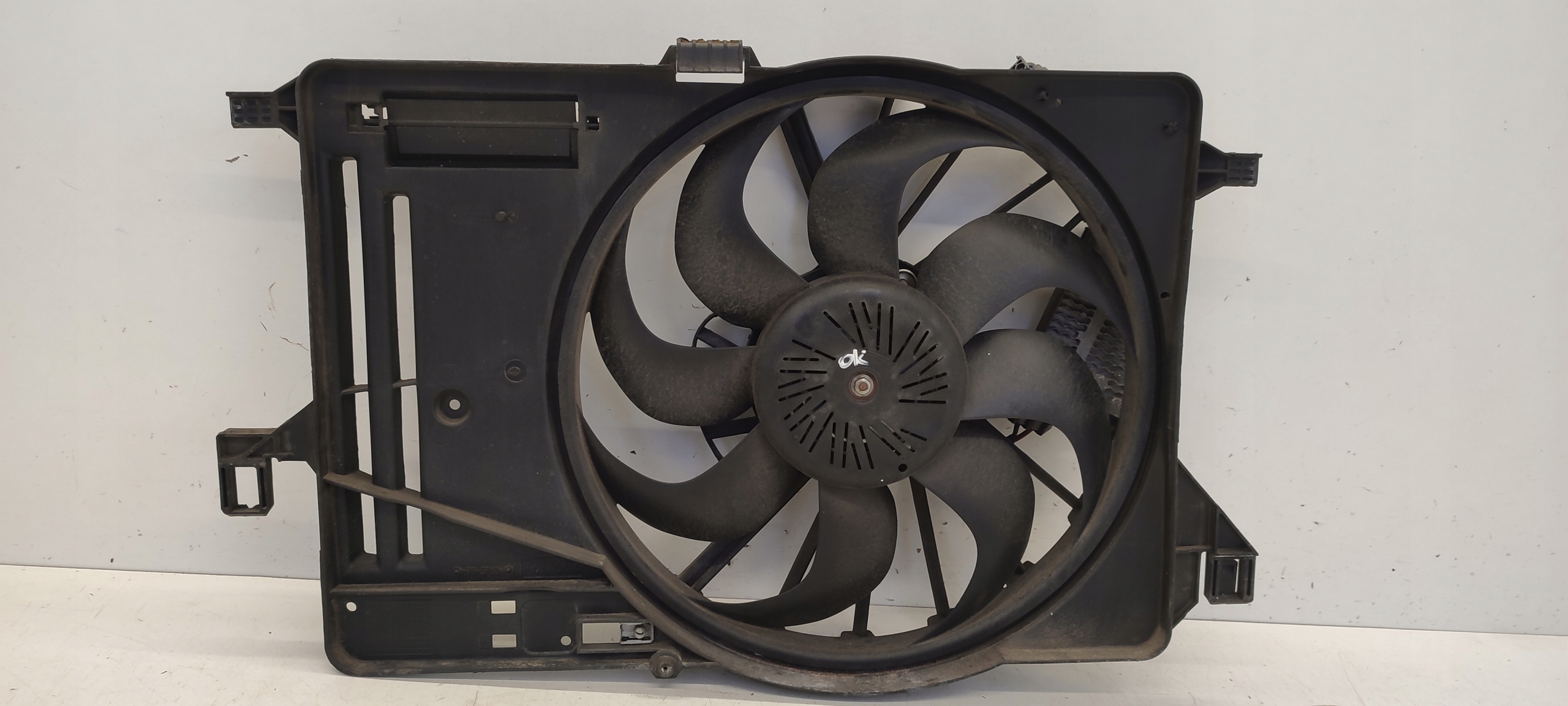 ventilátor chladiče CV618005VC Ford Focus MK3 1,0 Ecoboost