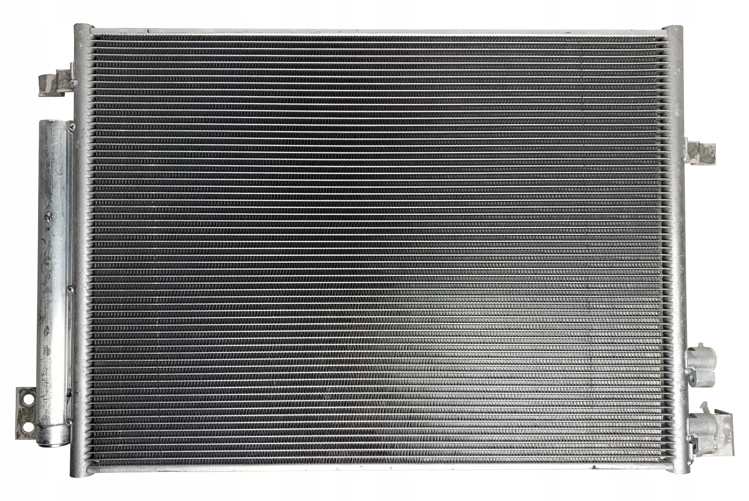 23452331 - РАДИАТОР КОНДИЦИОНЕРА CHEVROLET CAMARO 2015 -