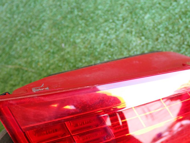 VW PASSAT B7 light left rear rear part to the bonnet