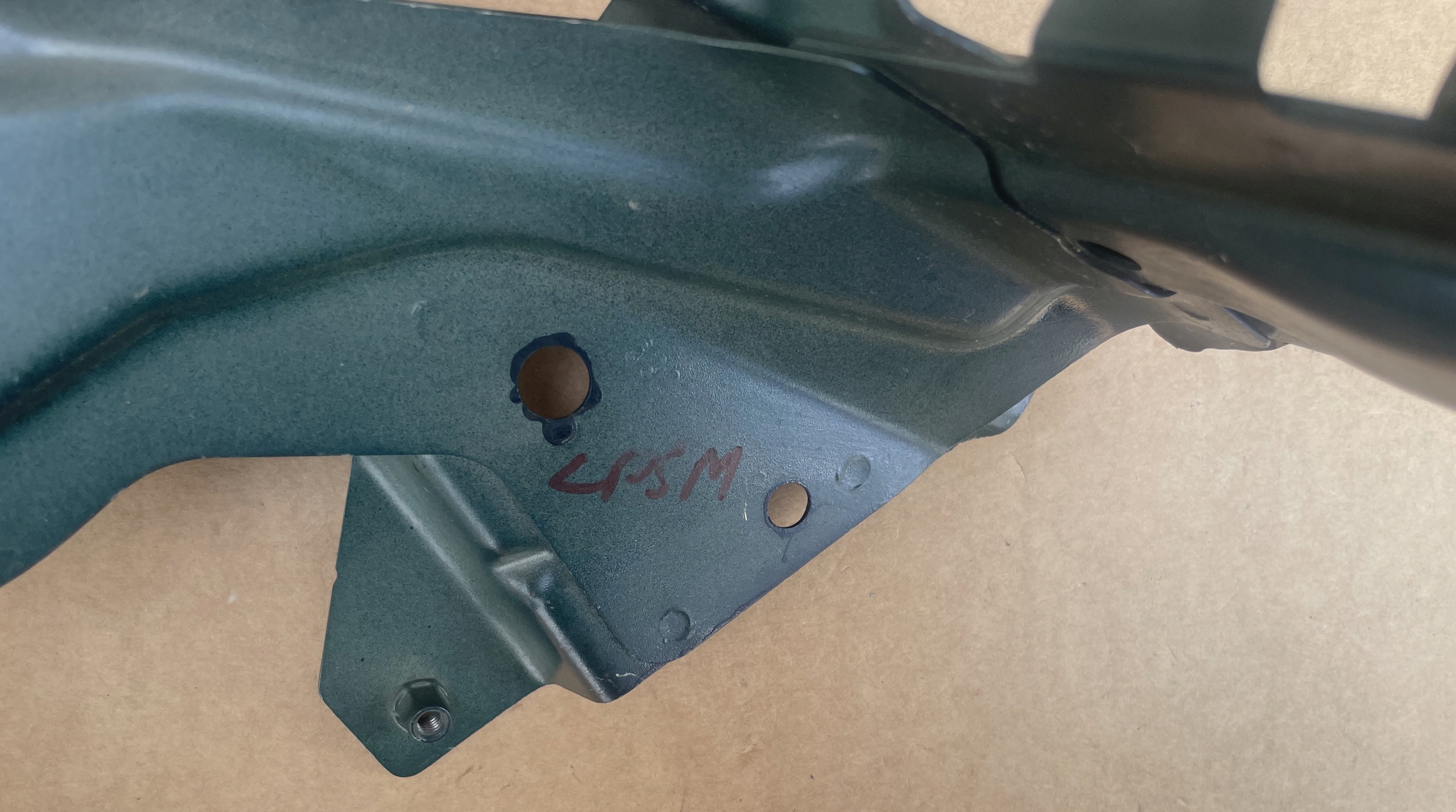 Consolle parafango VW TOUAREG 2017- 760821137 Originale IDEAL