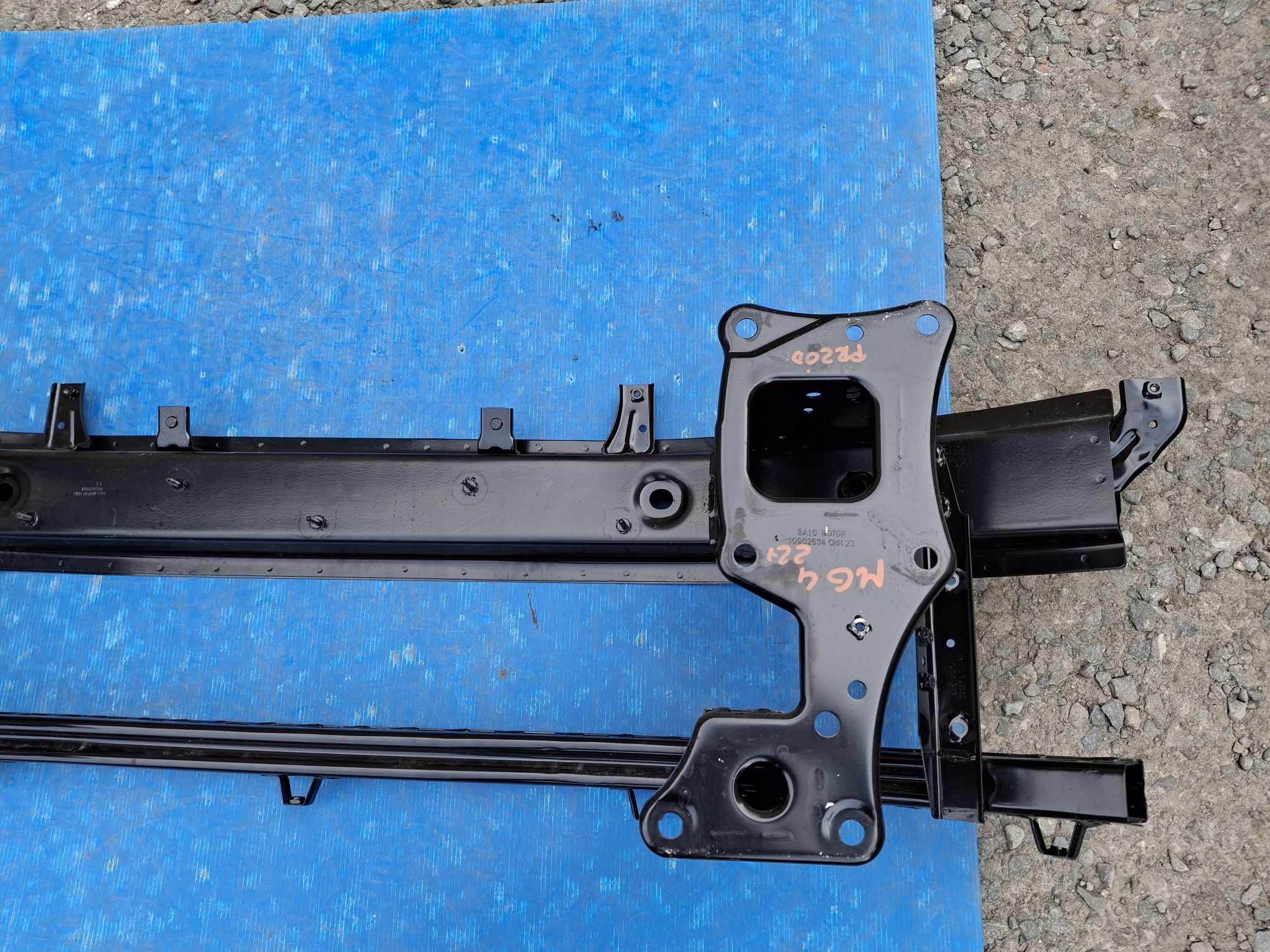 bumper support front MG 4 MG4 2022R->
