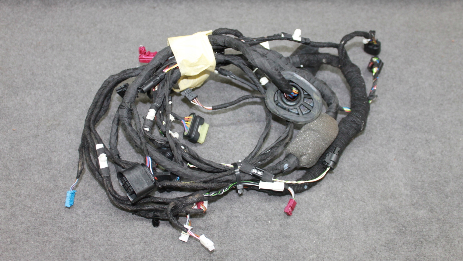 BMW G14 G15 bundle door right front SOFT CLOSE - 6012707