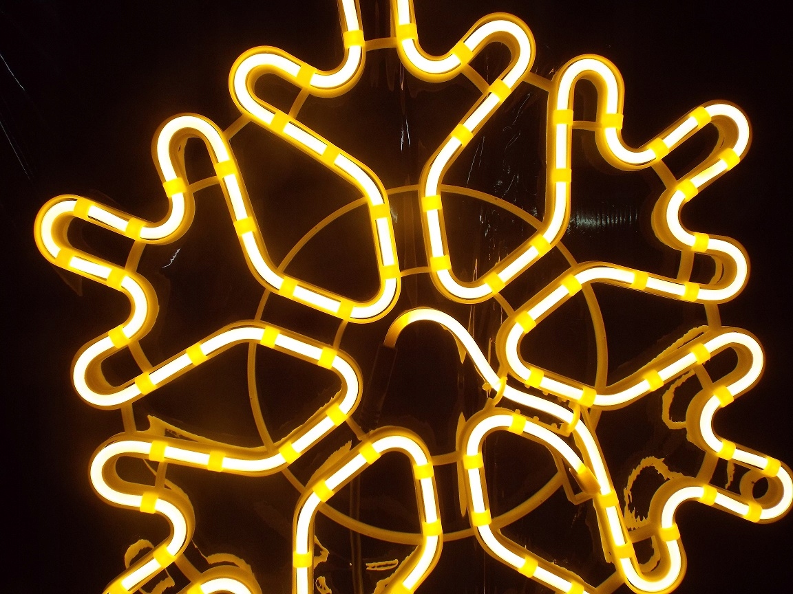 

Śnieżynka Ciepło B. Ozdoba Gwiazda Płatek Neon Led