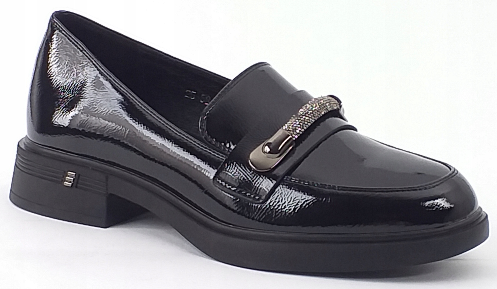 Mokasyny vinceza 58411 Półbuty damskie Skórzane Skóra czarne lakier roz 36