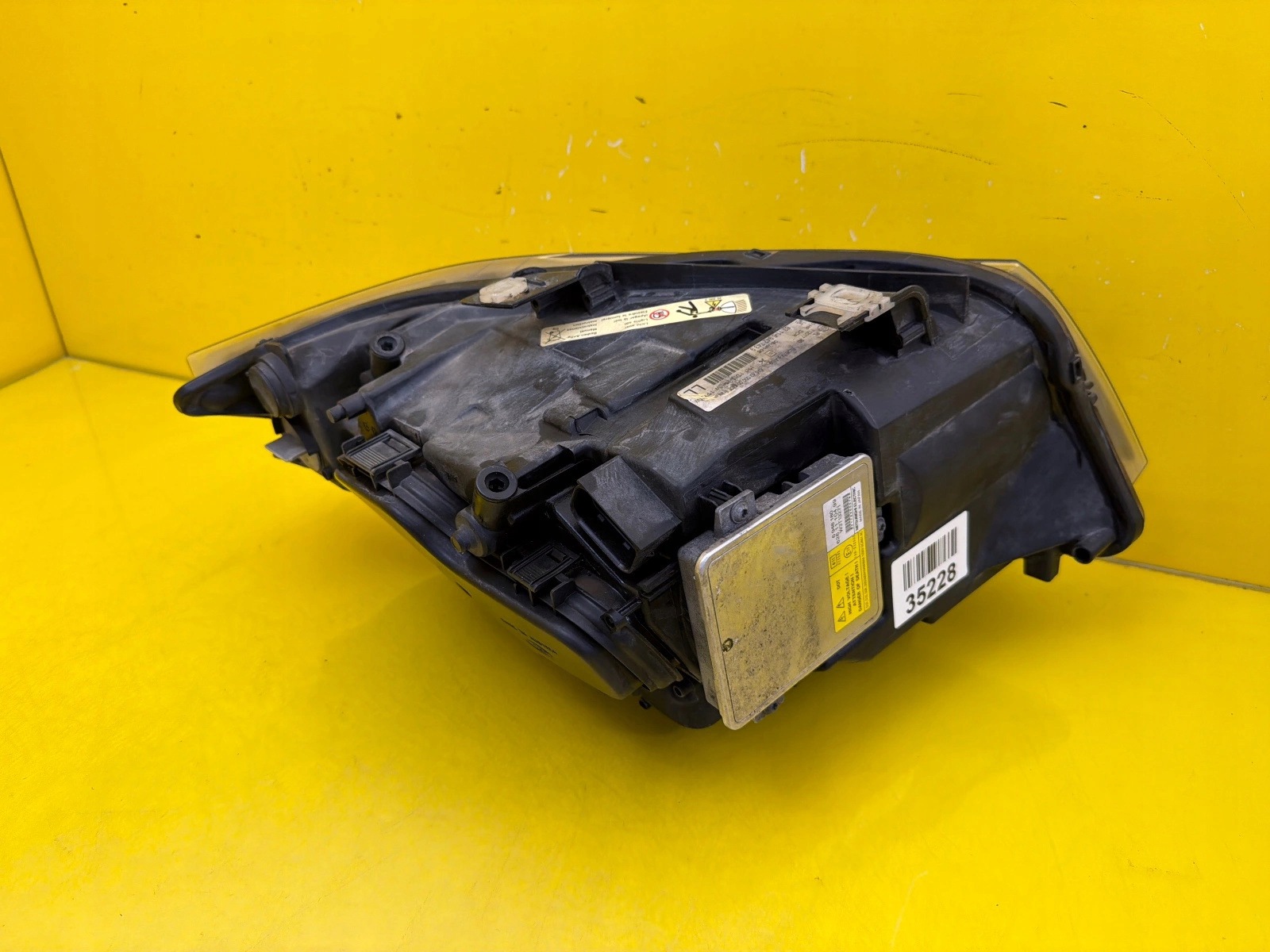 light left BMW 3 E90 E91 Xenon positioning 6942743