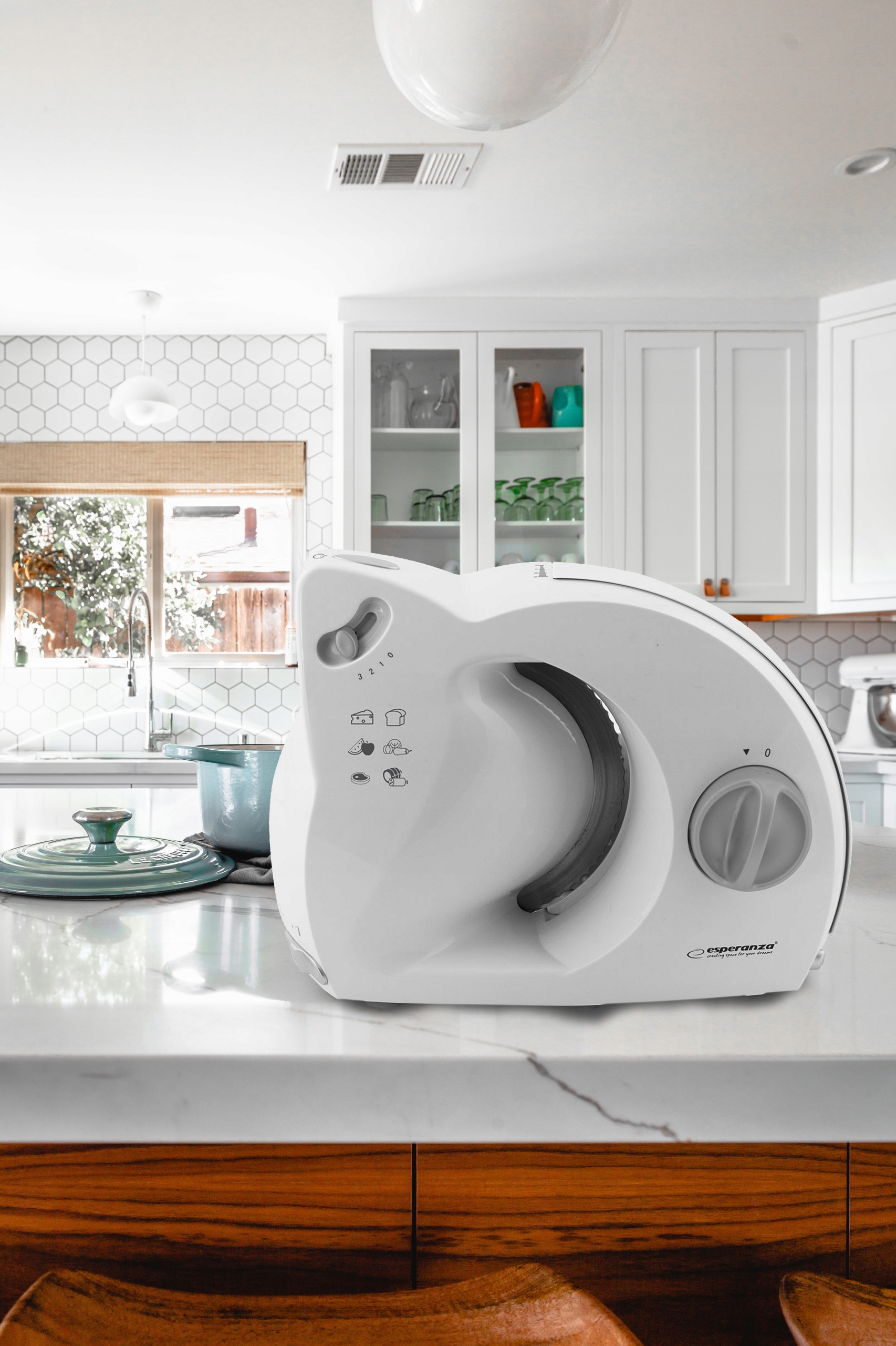 KRAJALNICA MOCNA DO CHLEBA SERA WĘDLIN STAL 150W Zakres krojenia 0-15 mm