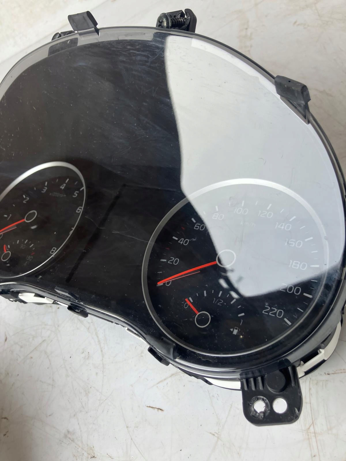 dials dials KIA STONIC 1.0 T-GDI 94033H8770