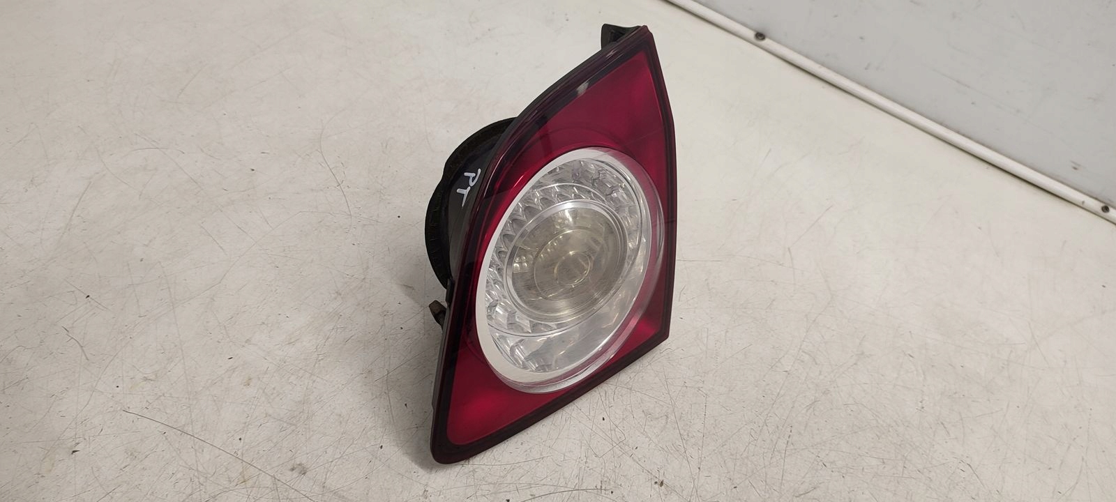 light rear part rear right to the bonnet VW Golf plus 1,4 16V