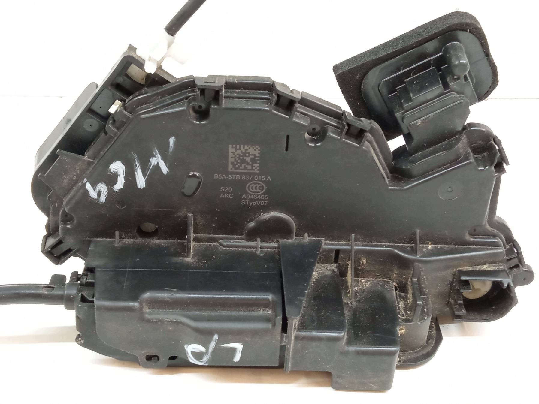 lock door left front 5TB837015A Skoda Fabia III (2014- )