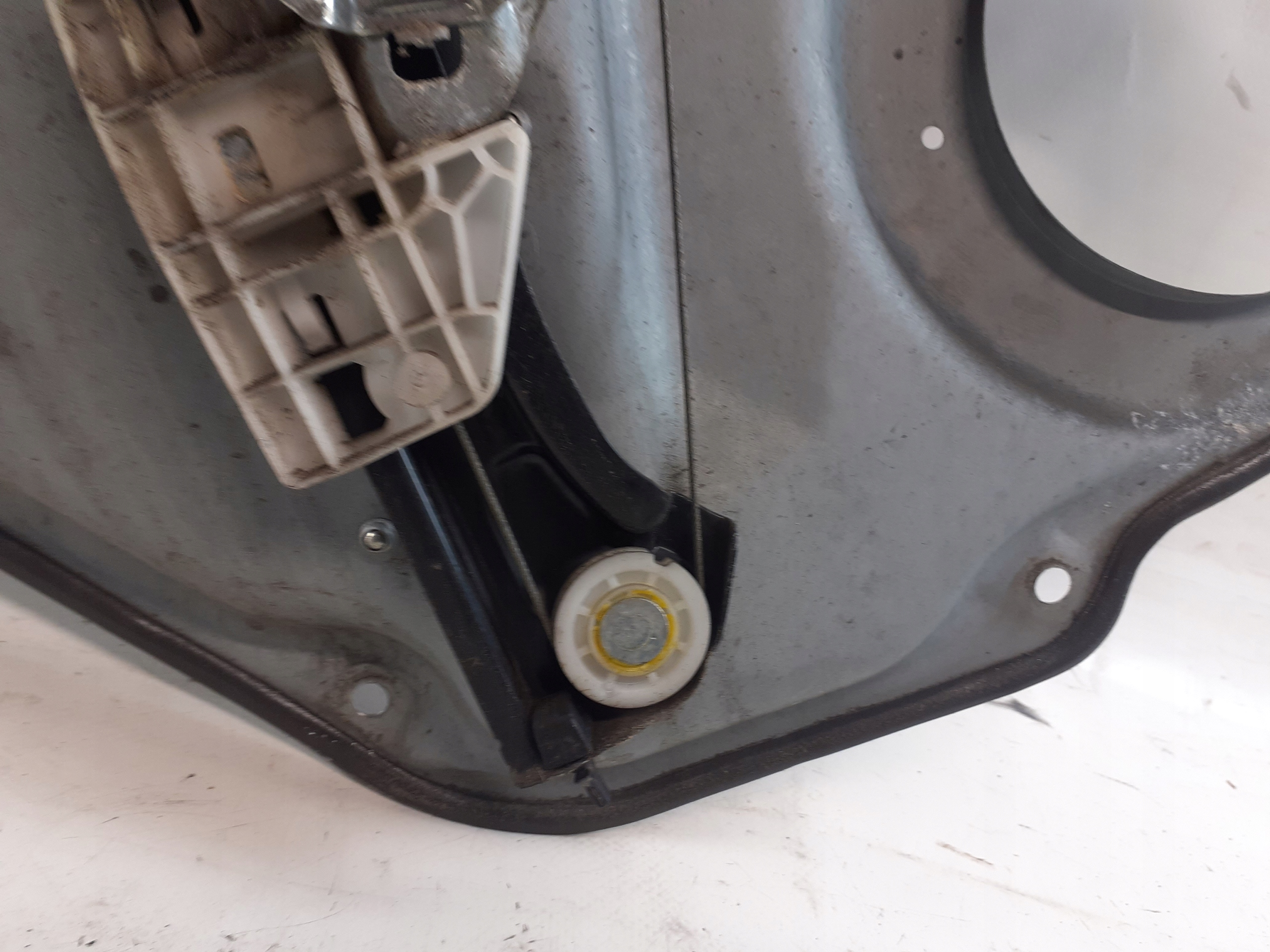 Mécanisme Lève vitres Droite Arrière MERCEDES W245