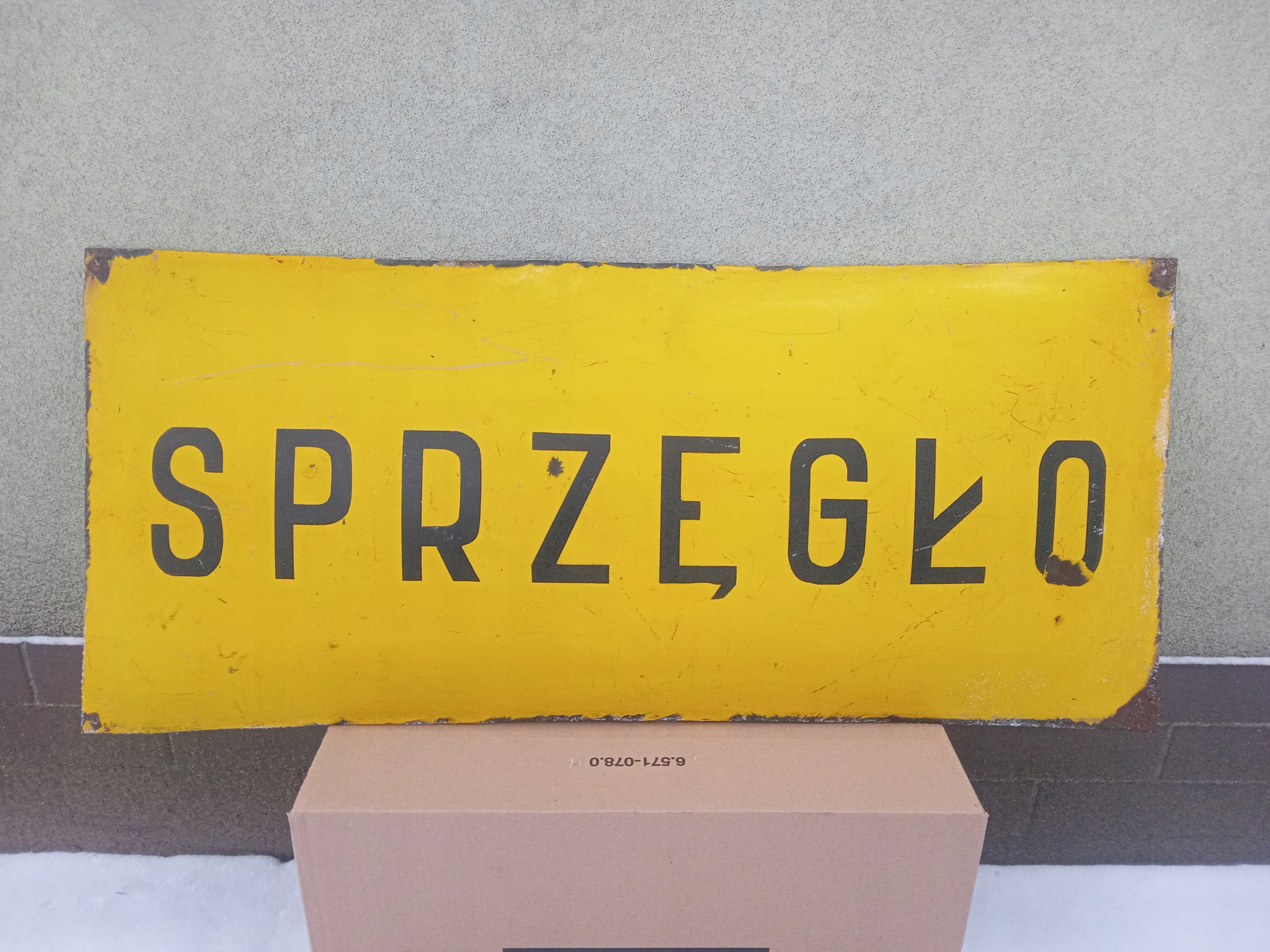 STARY WIELKI SZYLD EMALIOWANY - ,, SPRZEĘGŁO ,,