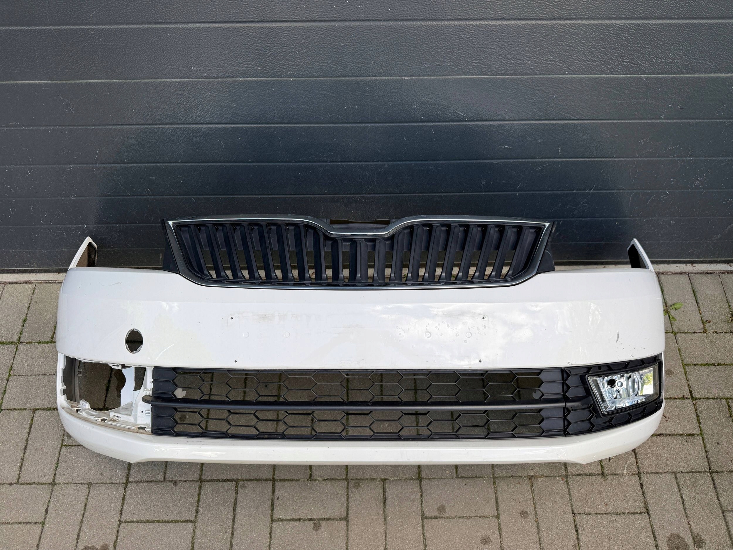 Skoda Rapid 5j 17- Lift bumper front front