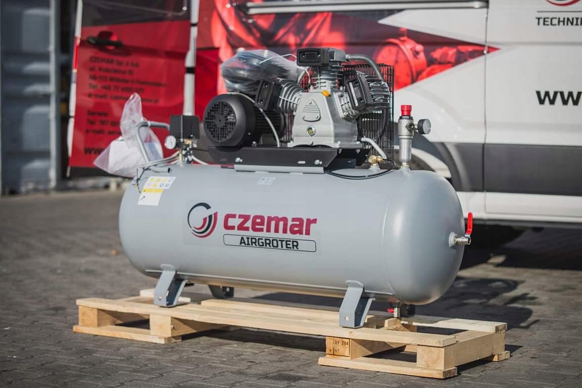 Kompresor tłokowy AirGroter C30-2.2-200 NOWA