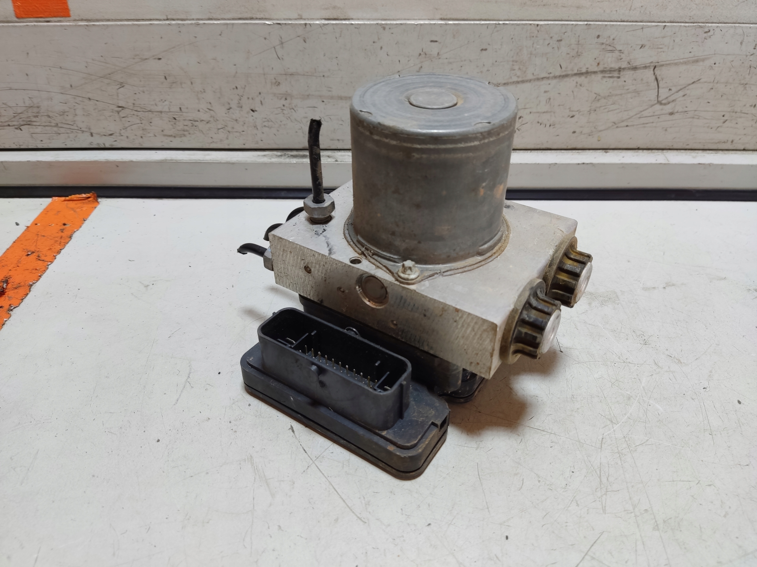 FORD RANGER IV насос ABS EB3C-2C405-AG