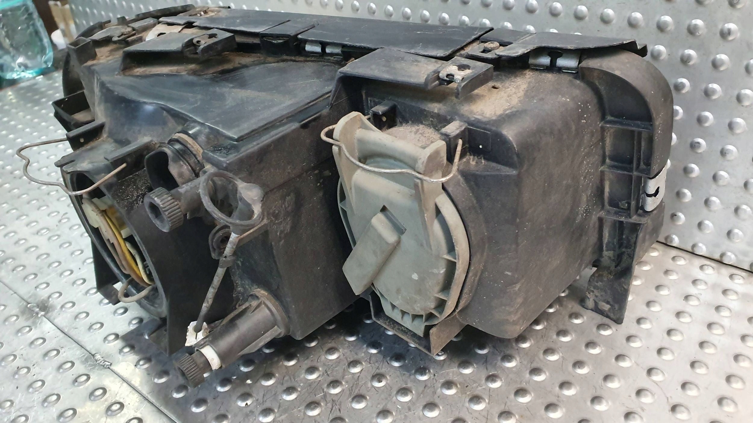 světlo předek levá AUDI 200 C3 83