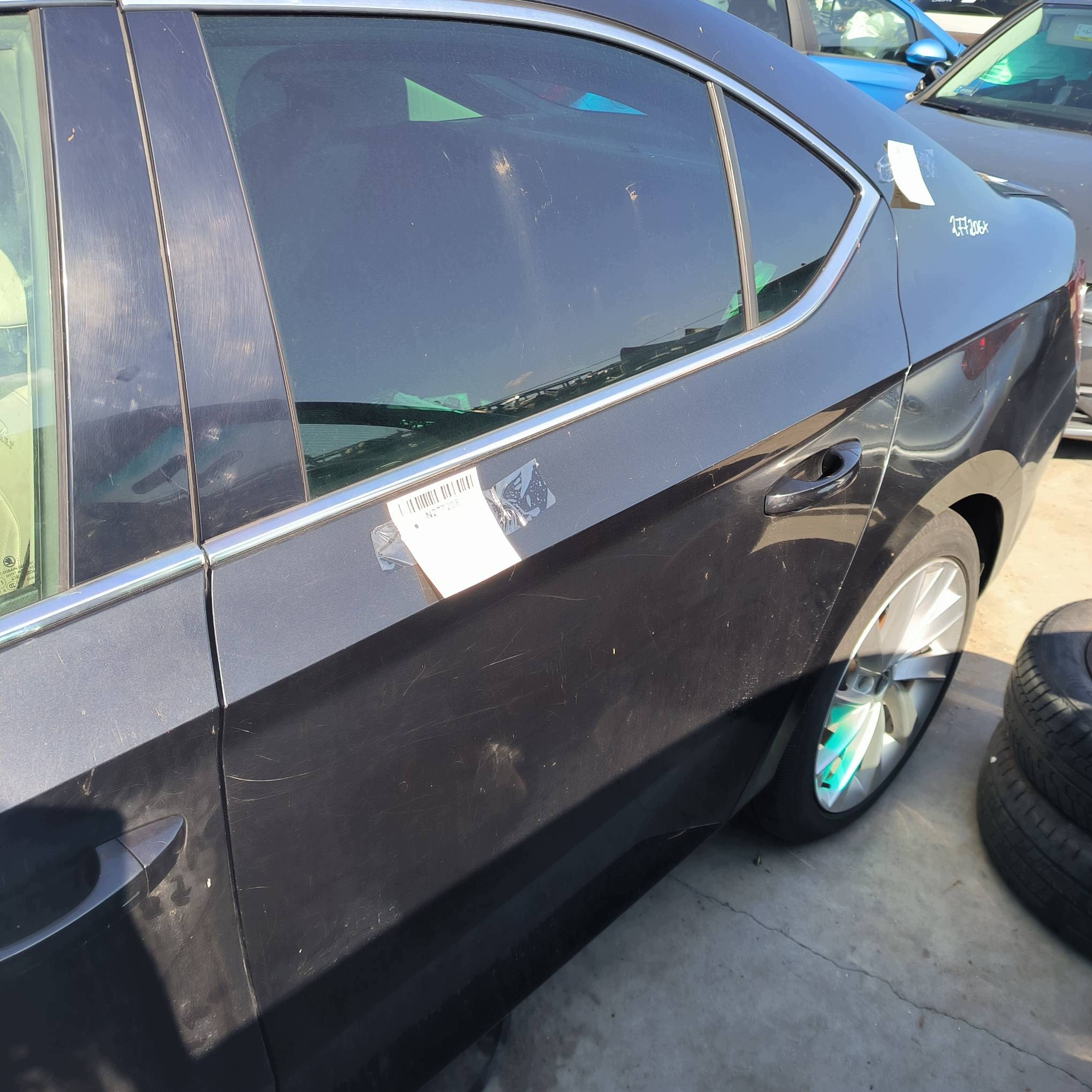 Tür links heck LF9R SKODA SUPERB III
