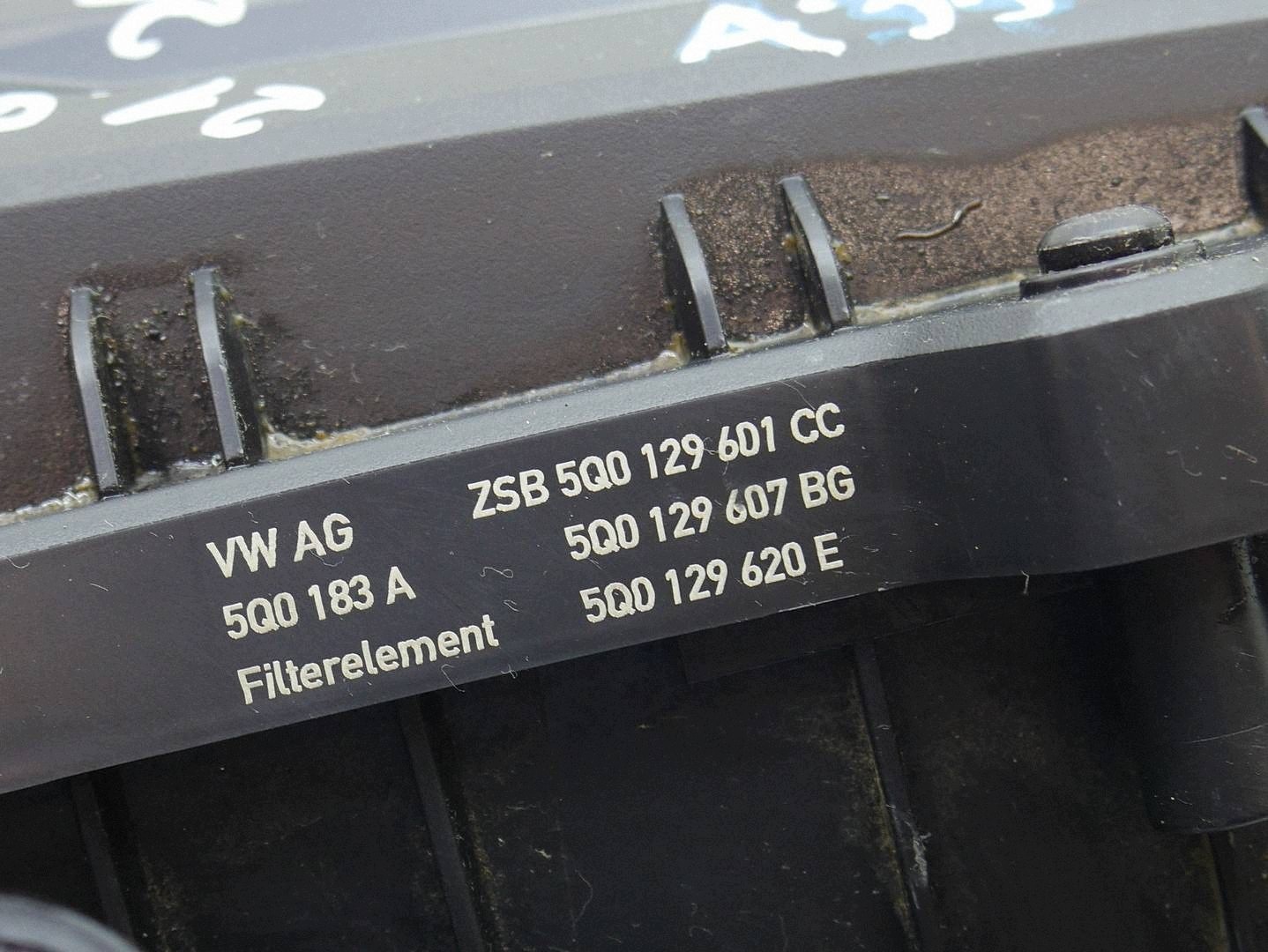 luftfiltergehäuse VW PASSAT B9 GOLF VIII 1.5 TSI 5Q0129601CC