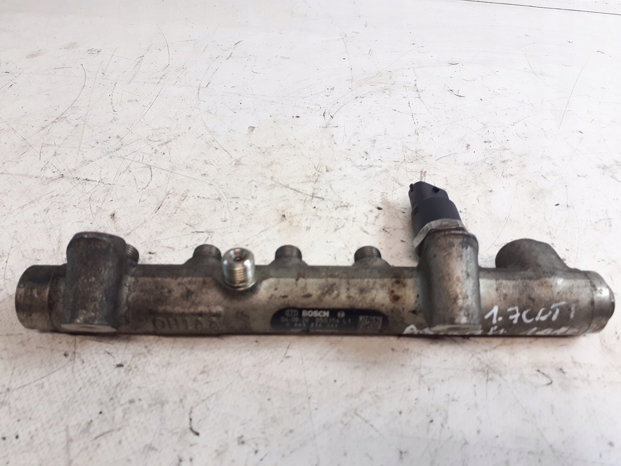 OPEL ASTRA II 1.7 CDTI Rampe injection 0445214049