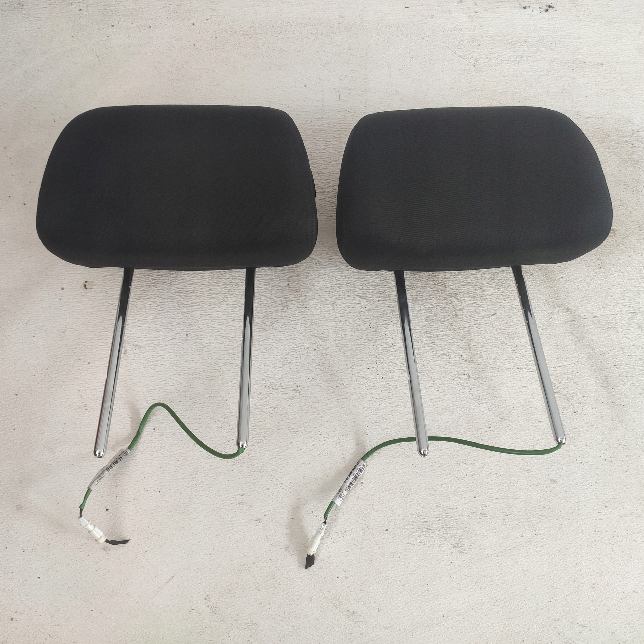 BMW X3 E83 LIFT rest AKTYWNY front MATERIAL