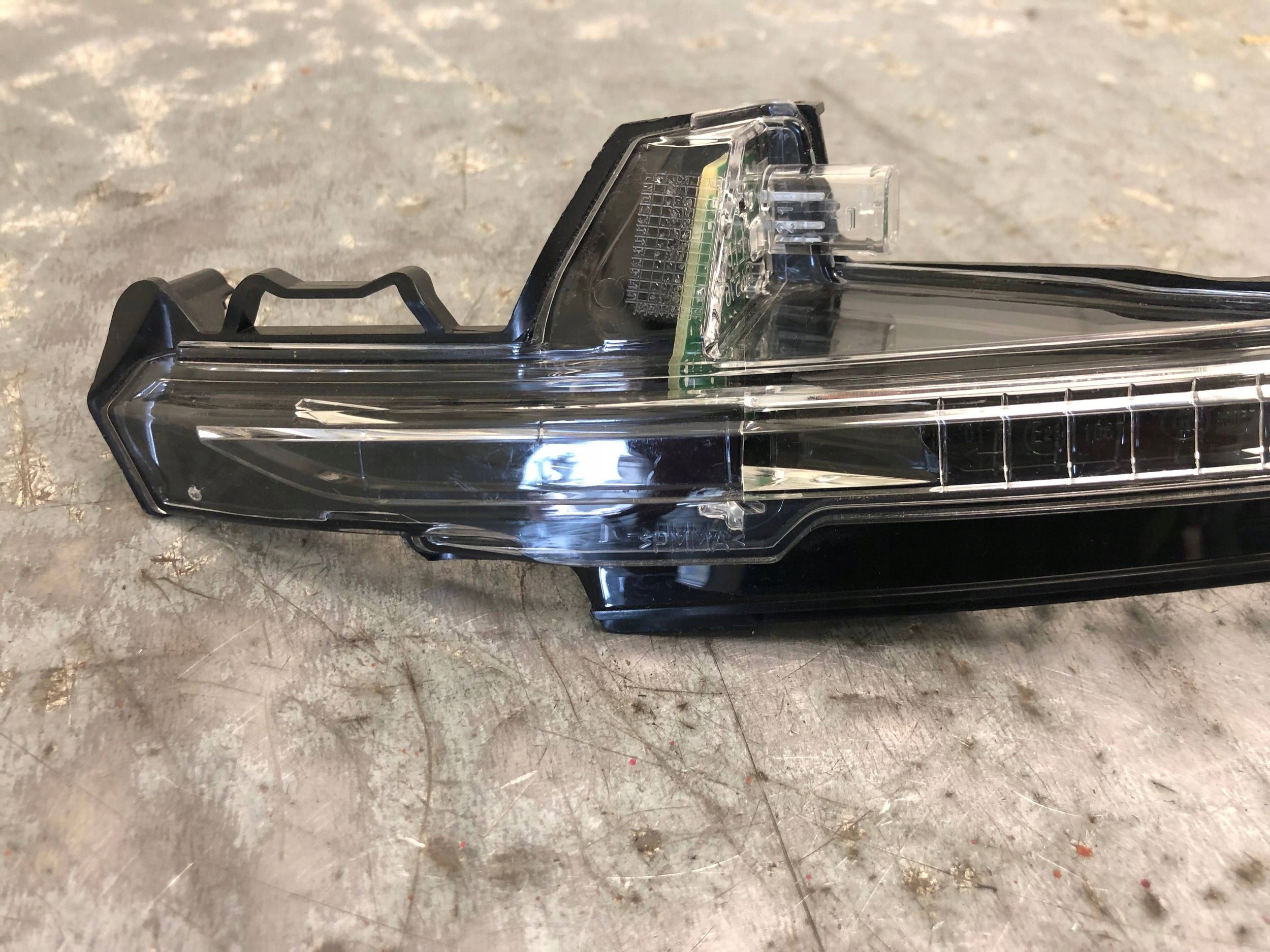 indicator mirrors left AUDI Q7 4M 4M0949101A