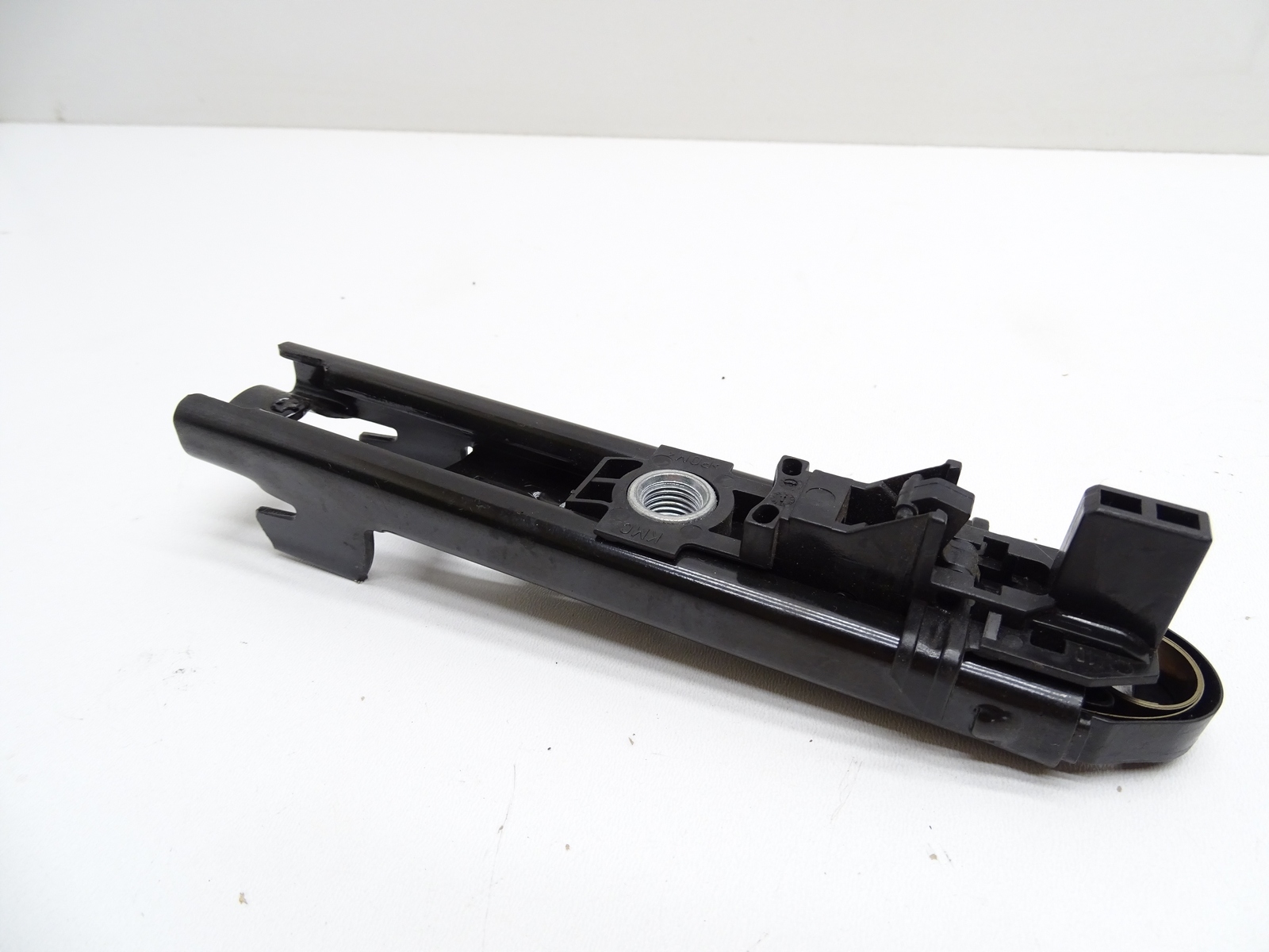 регулировки высоты ремня vw Passat CC 12R 3C8857819