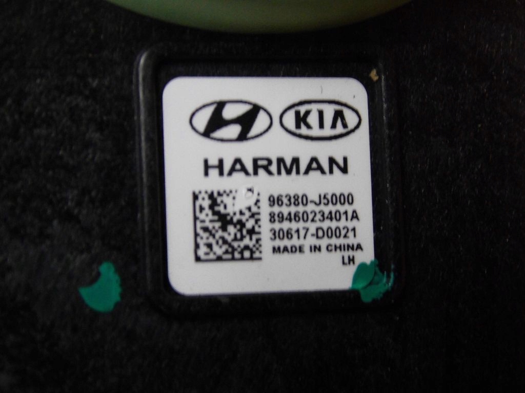 Kia Stinger speaker subwoofer HARMAN 96380-J5000