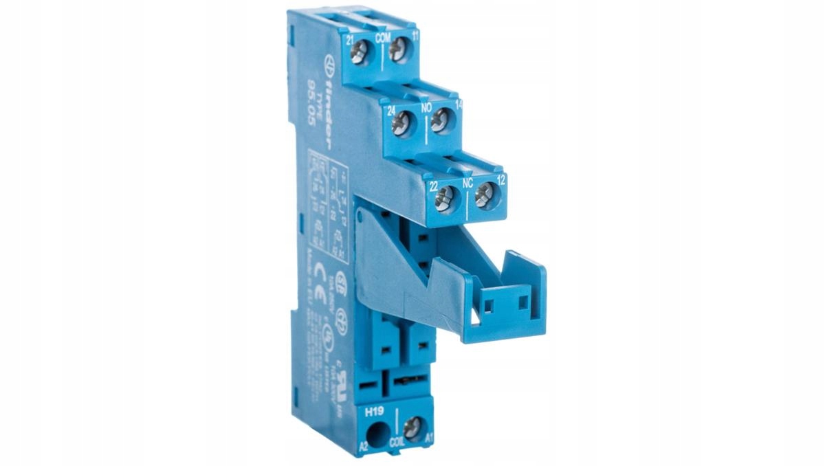 Разъем Finder для реле для 40.51 и 40.52 (95.05 SPA)