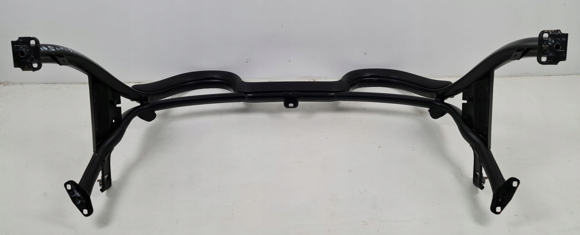 033881f94245b6635584bedf561a