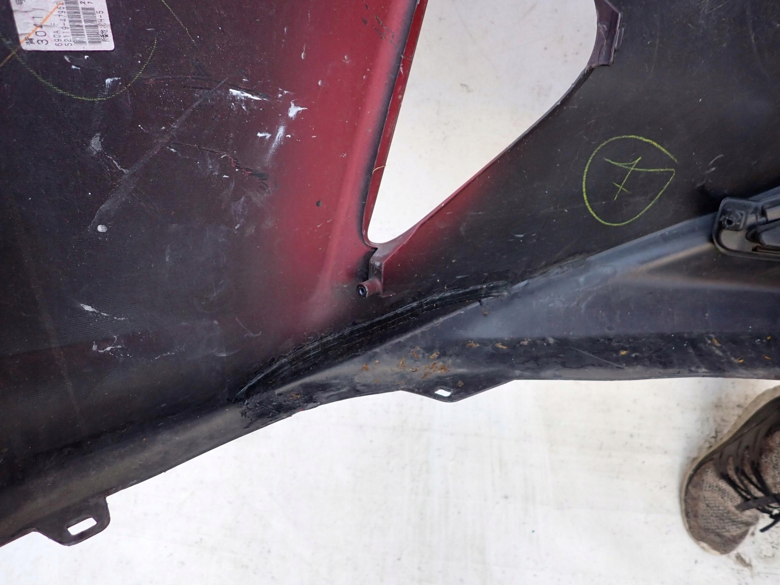 TOYOTA PRIUS IV 15- bumper front front PDC