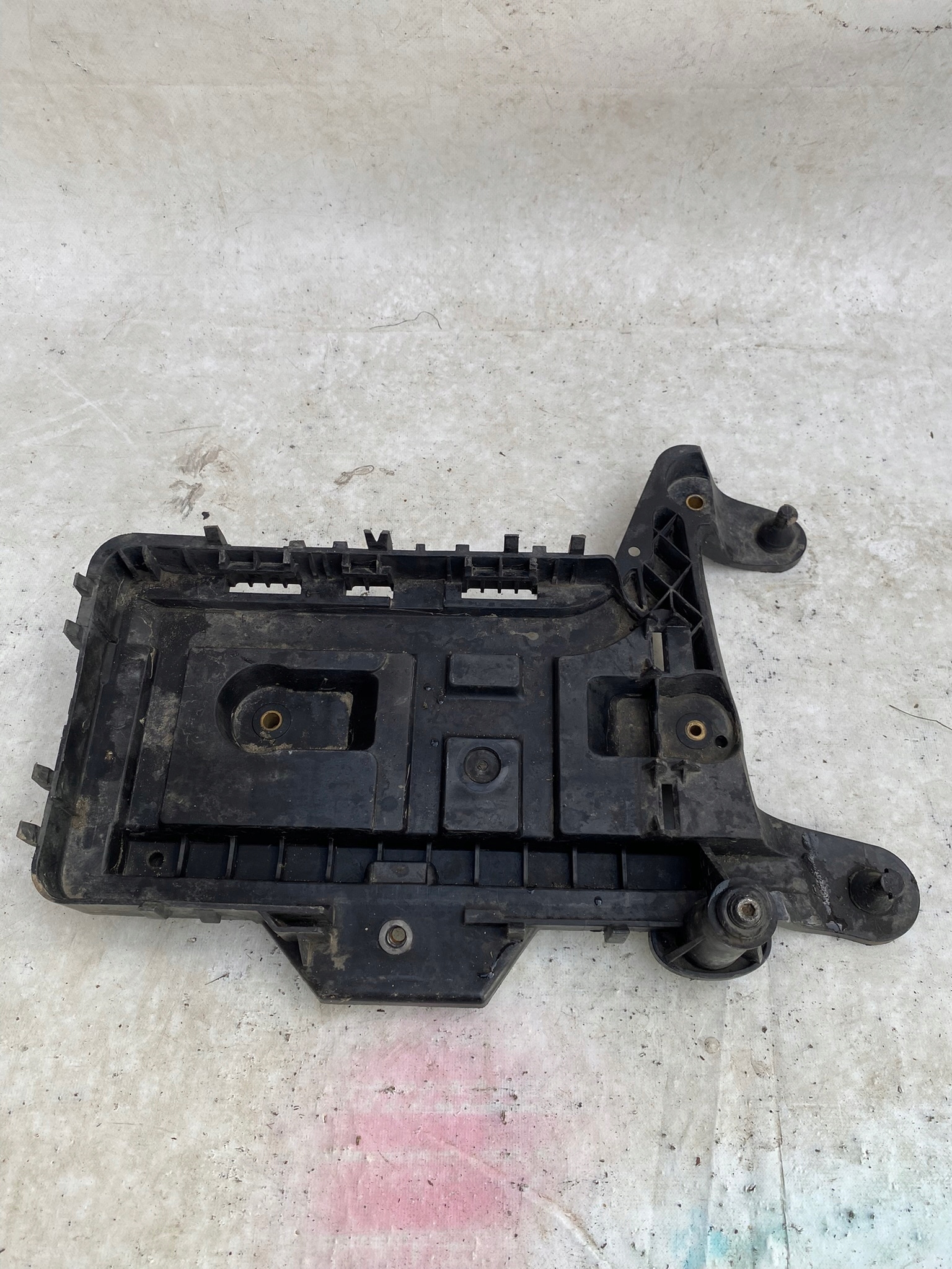 VW GOLF V 03-08 SCATOLA per batteria 1K0915333C
