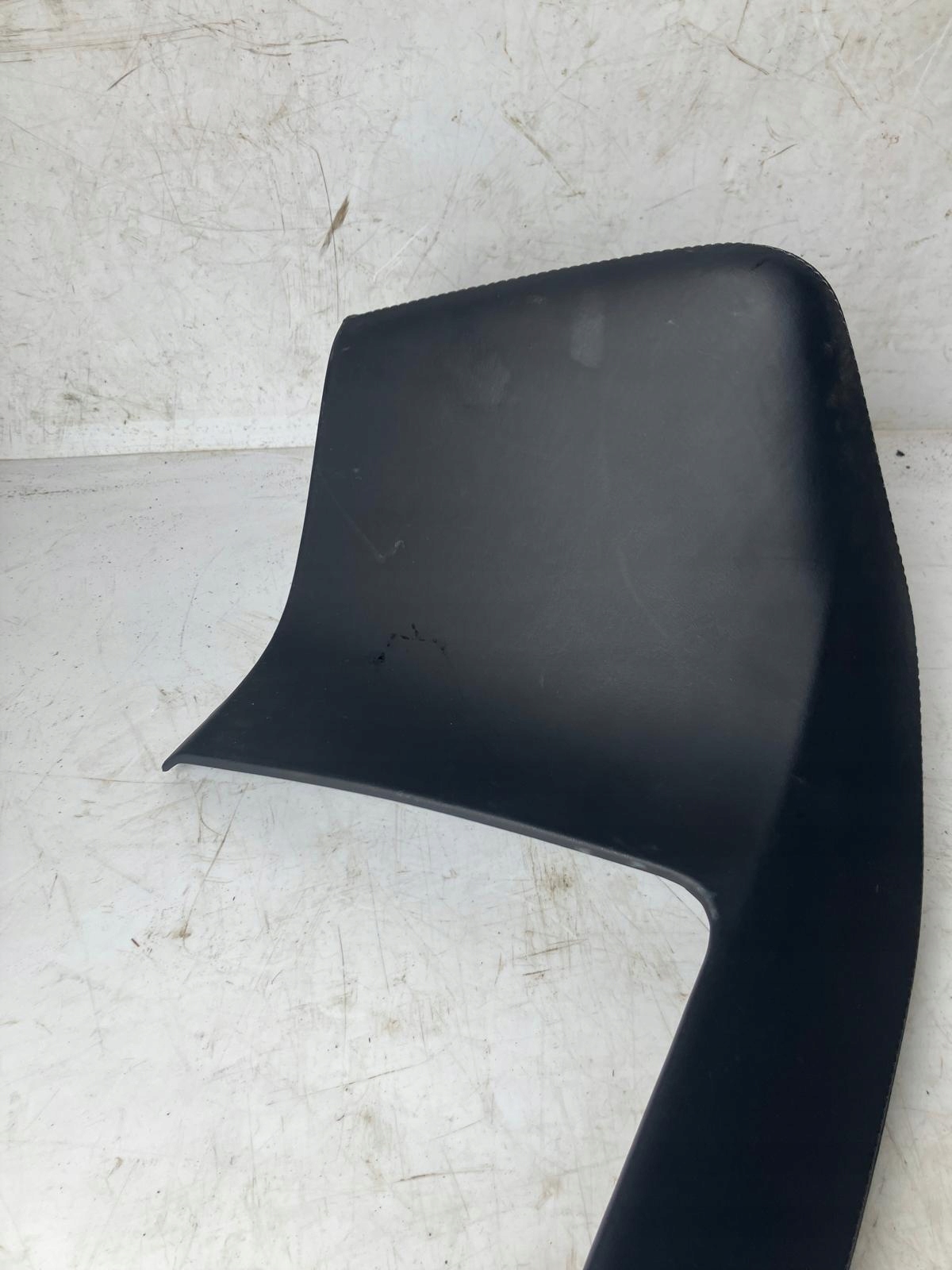 cover below DESKE KONSOLE right TESLA MODEL S leather