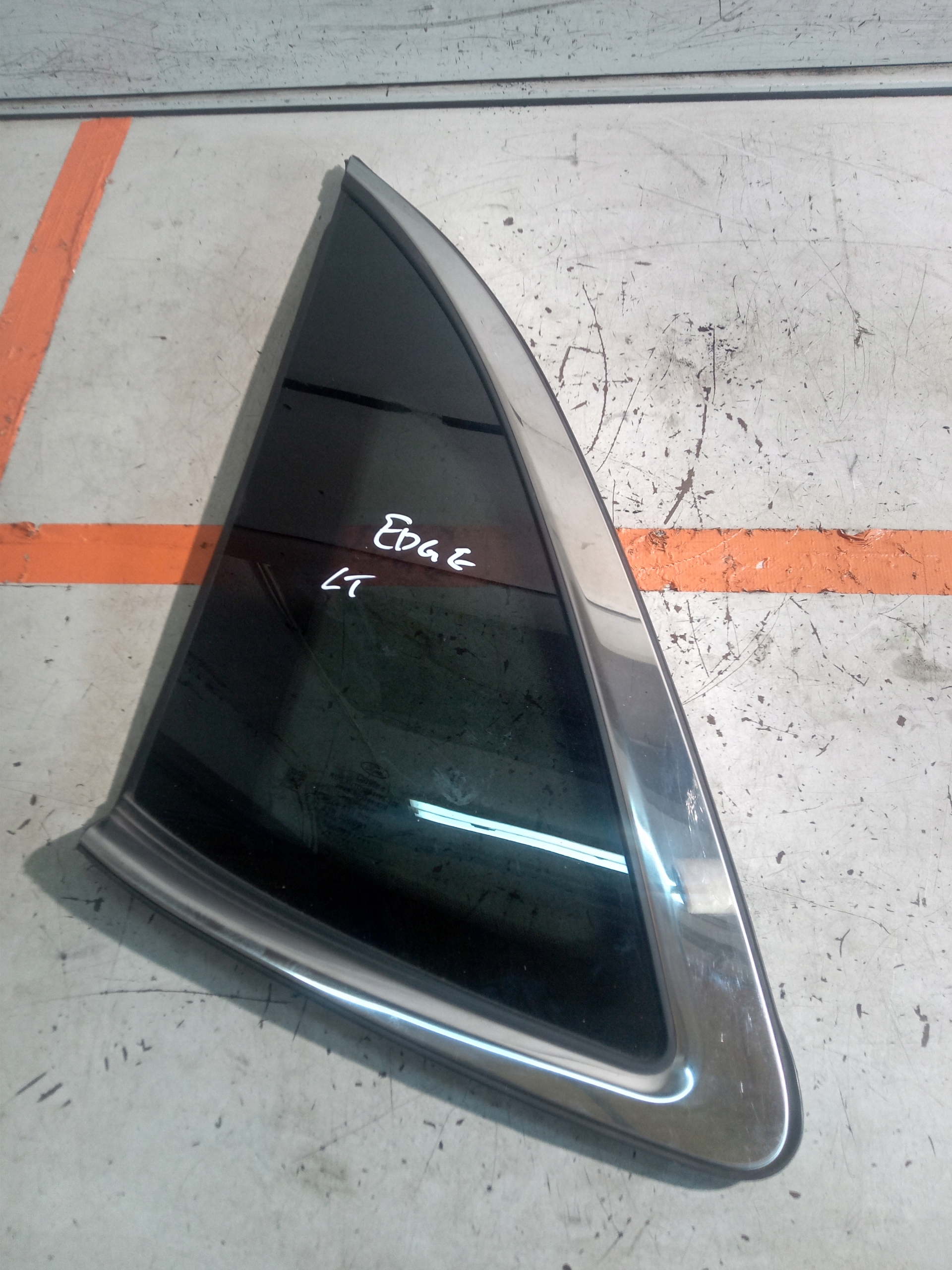 FT4B-R29701-A - FORD EDGE MK2 КУЗОВНЕ СКЛО ЛІВИЙ ЗАДНІЙ