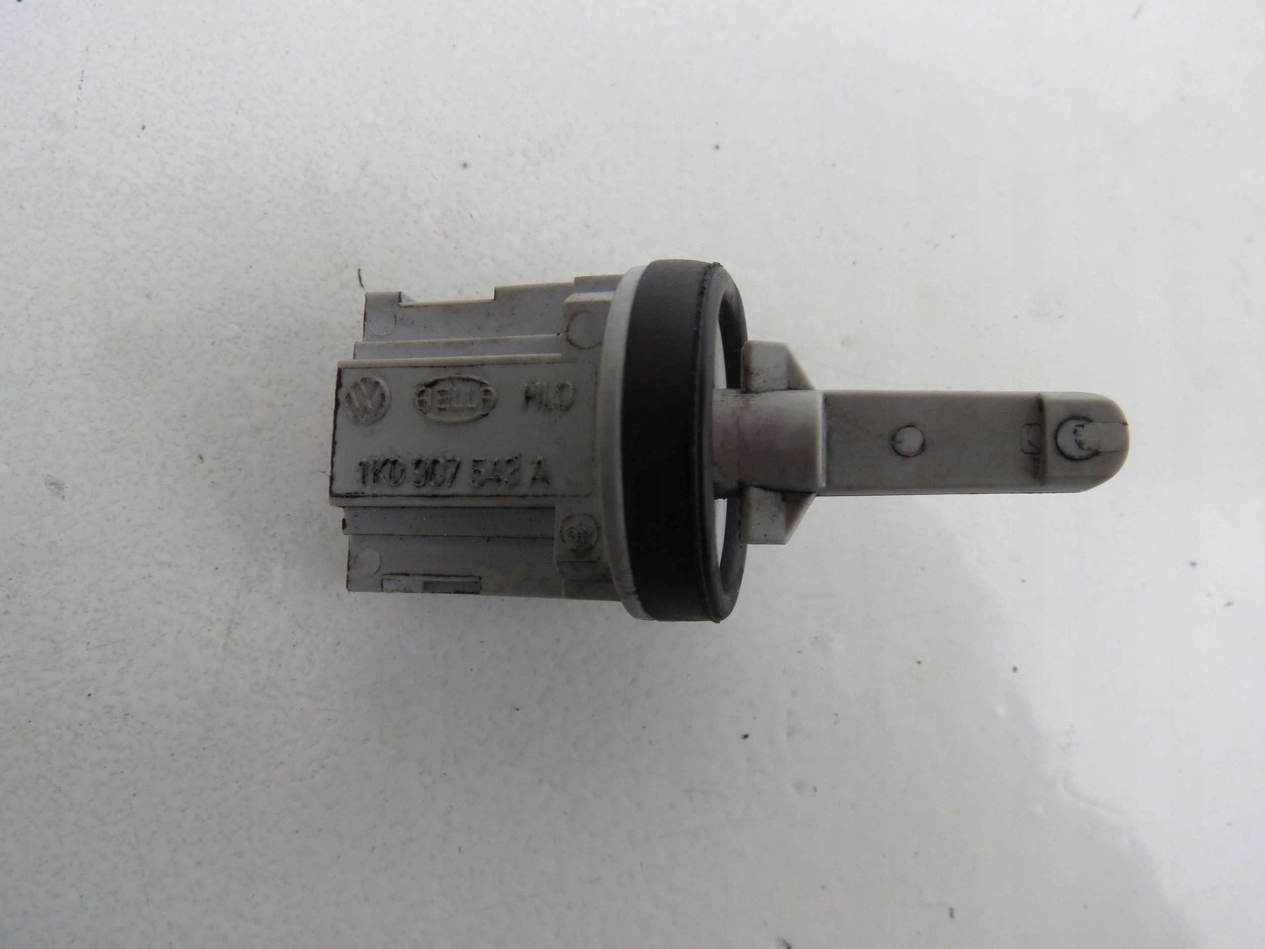sensor TEMPERATURY PORSCHE CAYENNE and 7L5 4.8 V8 1K0907543A