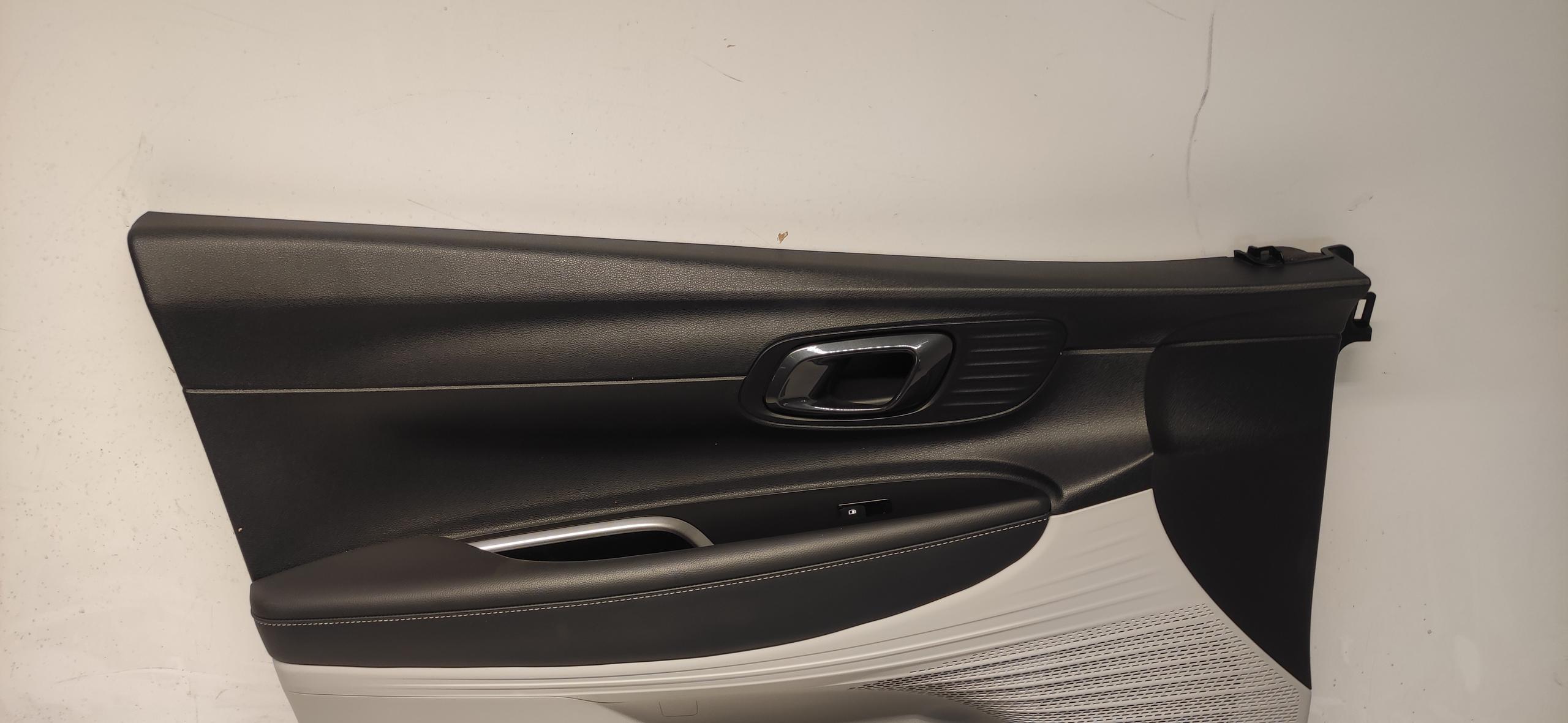 HYUNDAI I20 III side upholstery door left left front front BOSE 21