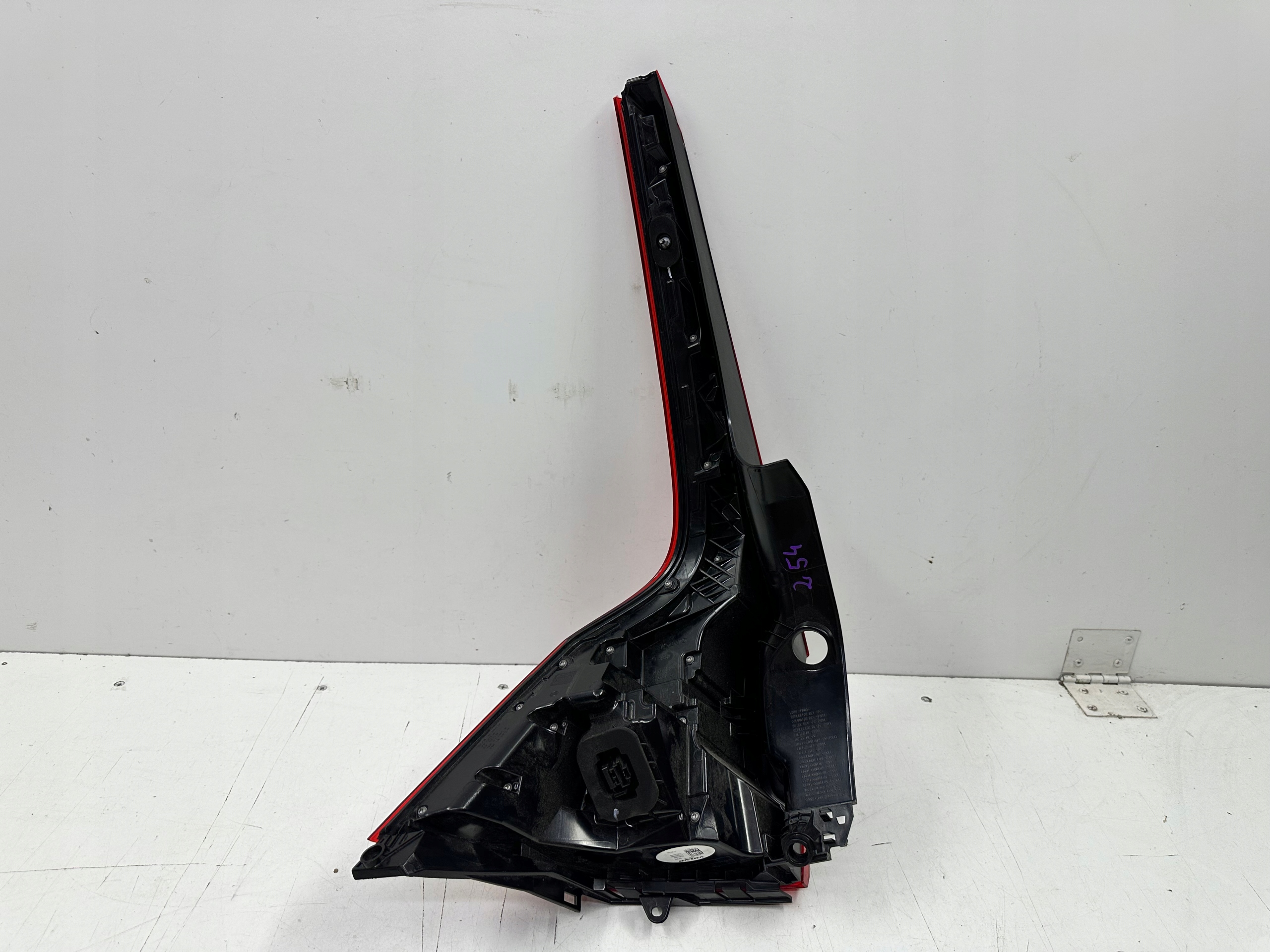 B615938f4adf9bbc669541d25599