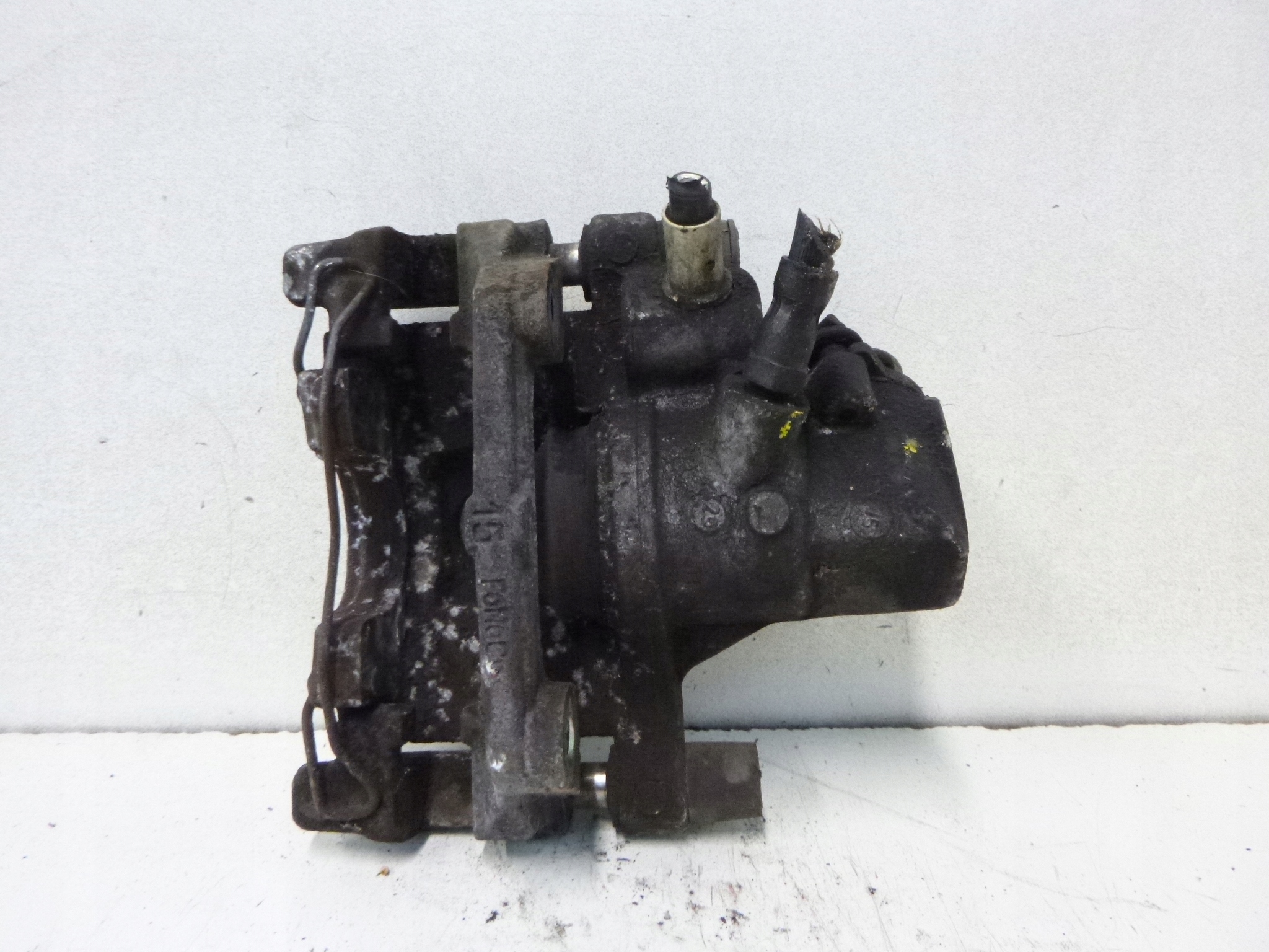 caliper brake rear part Ford C-Max 1.6TDCi 2005r.